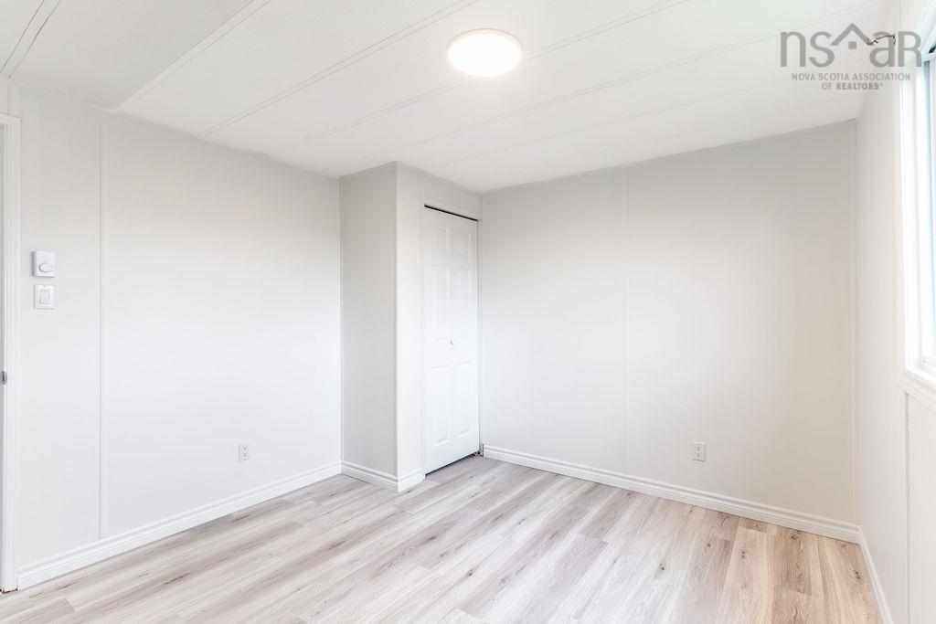 525 Thorn Avenue, Beaver Bank, NS (MLS 202611207)