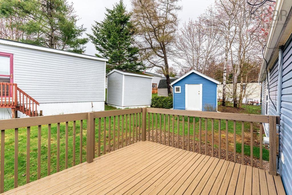525 Thorn Avenue, Beaver Bank, NS (MLS 202611207)