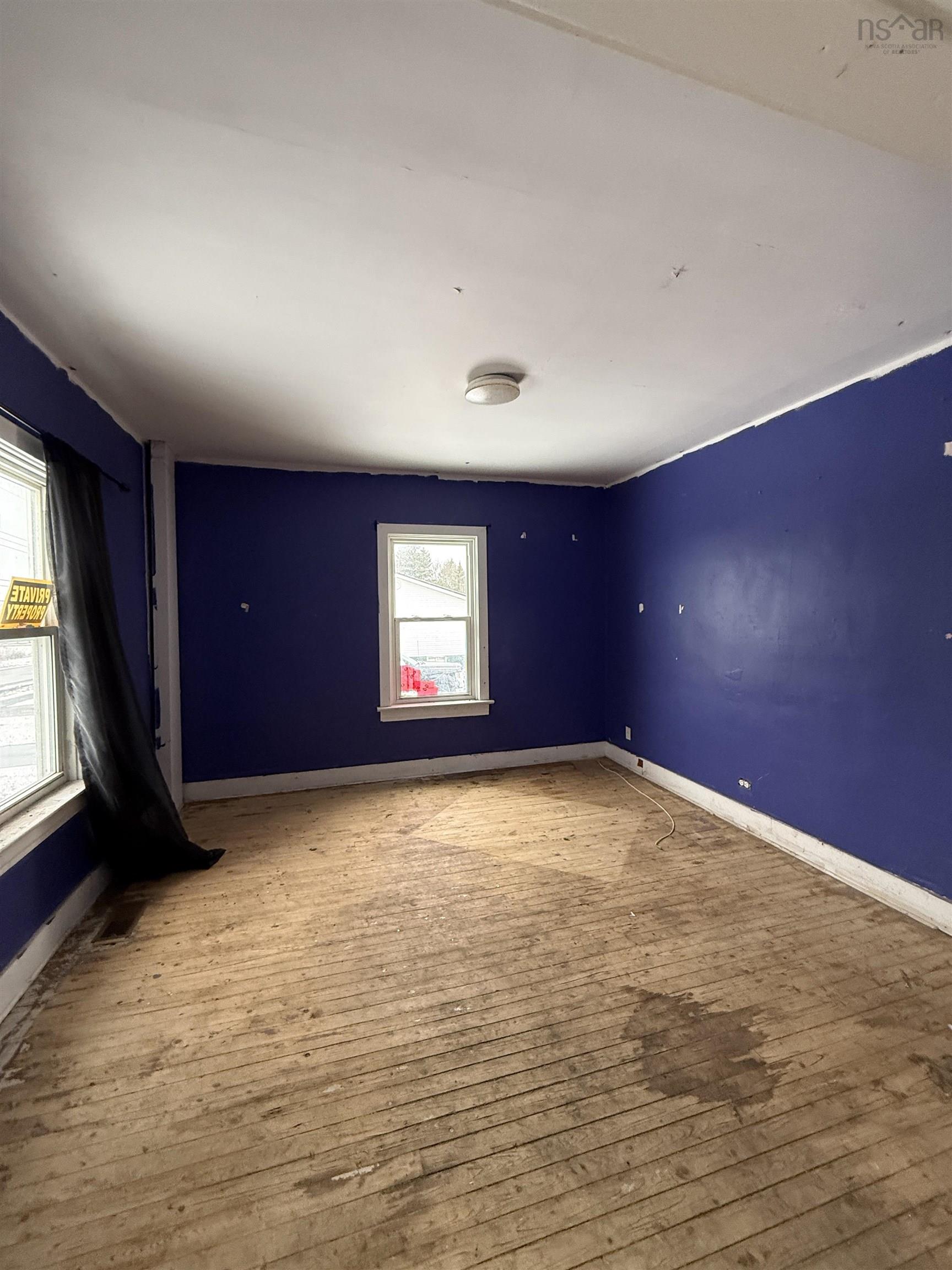 $52,000.00: 84 Herrett, Springhill