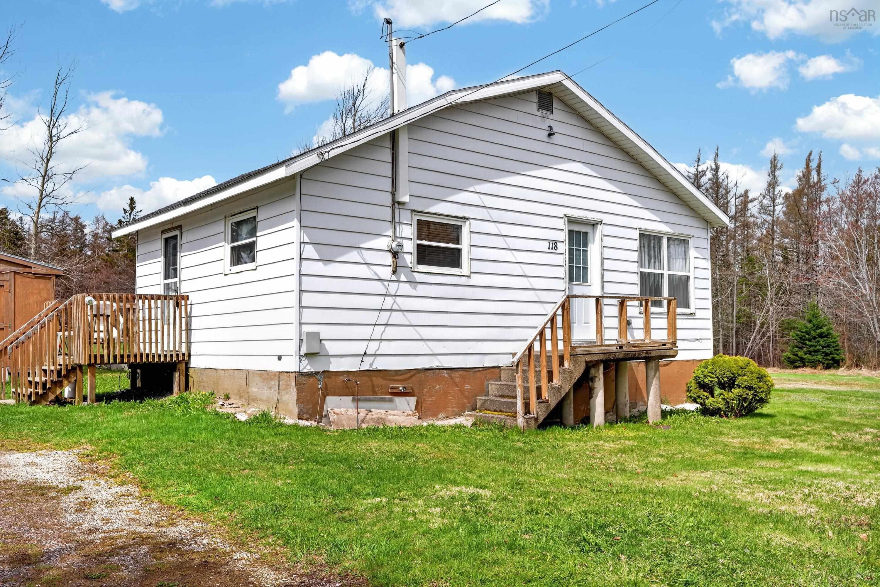 $80,000.00: 118 Strang Road, Gardiner Mines