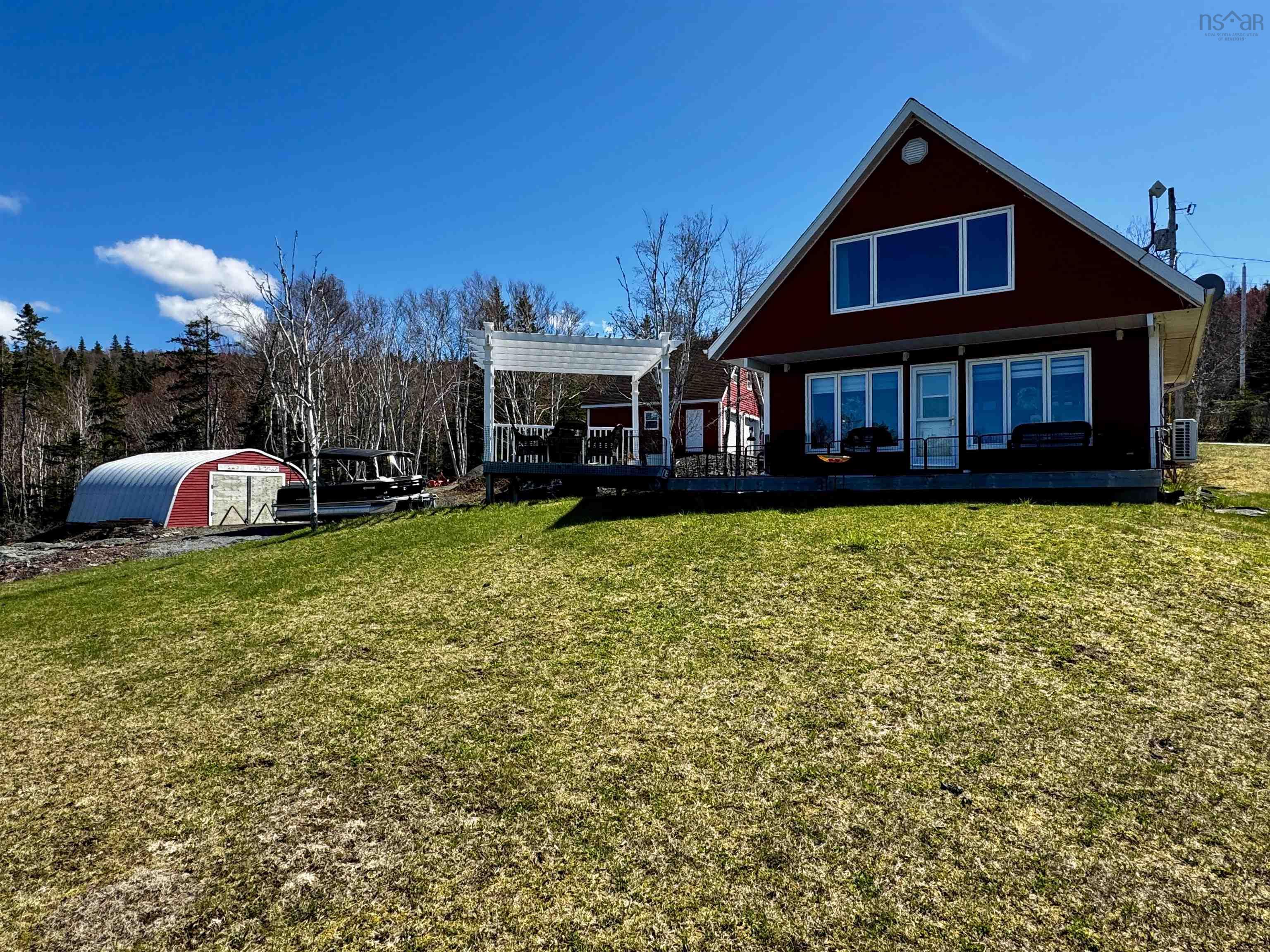 $489,000.00: 6039 West Bay Rd., Roberta