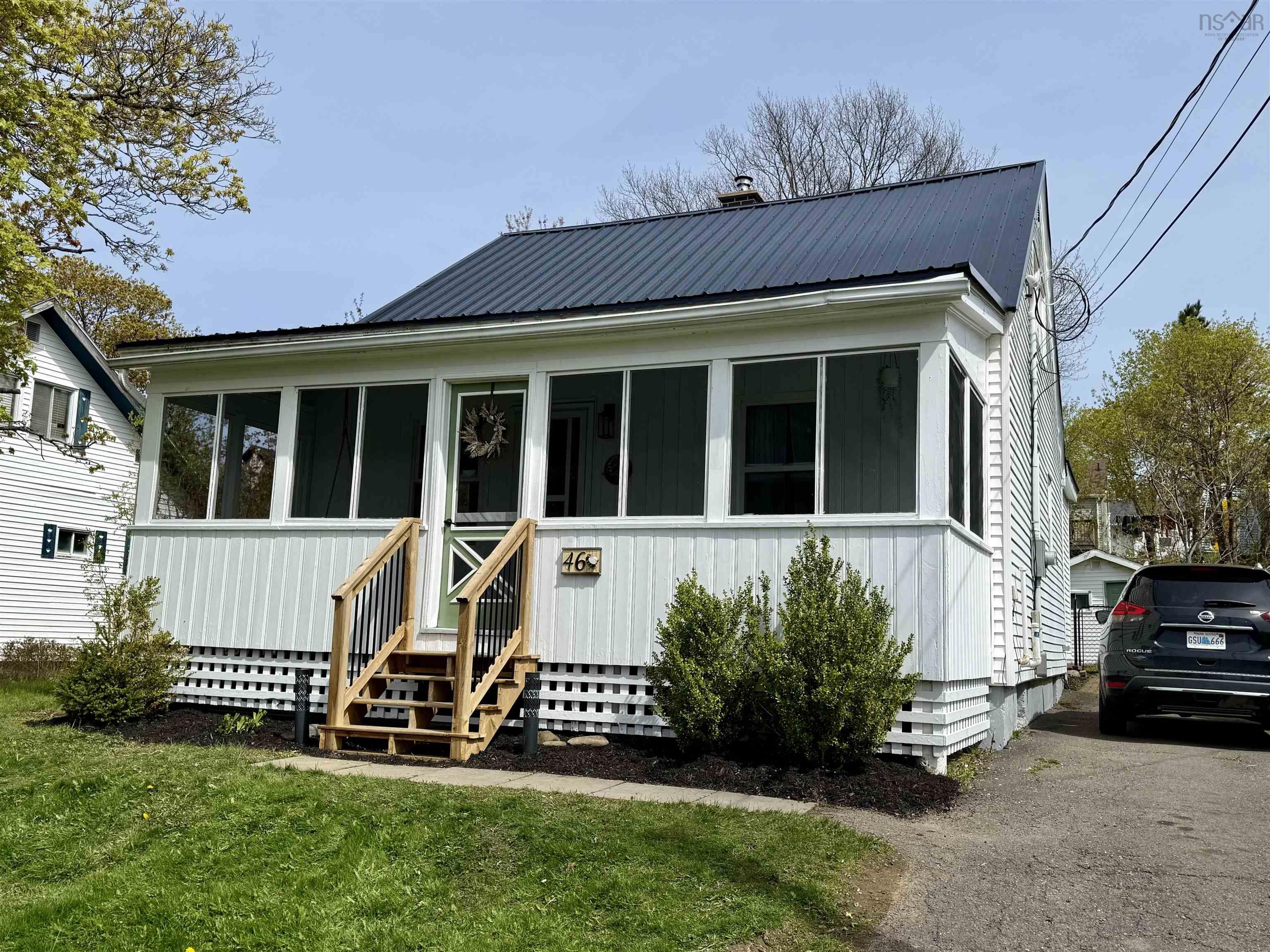 $215,000.00: 46 Dickie Street, Trenton