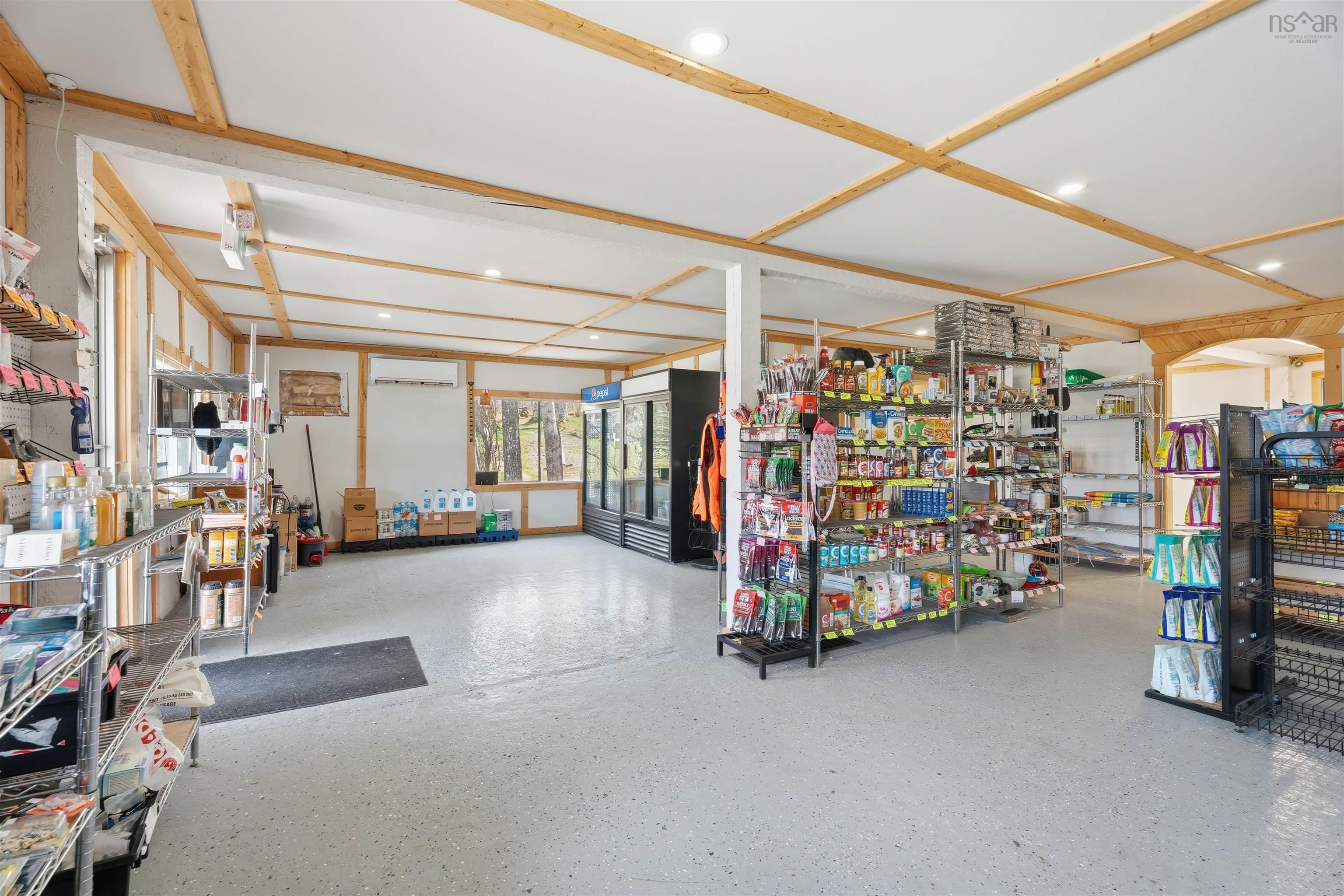 $499,000.00: 9645 Highway 8, Caledonia