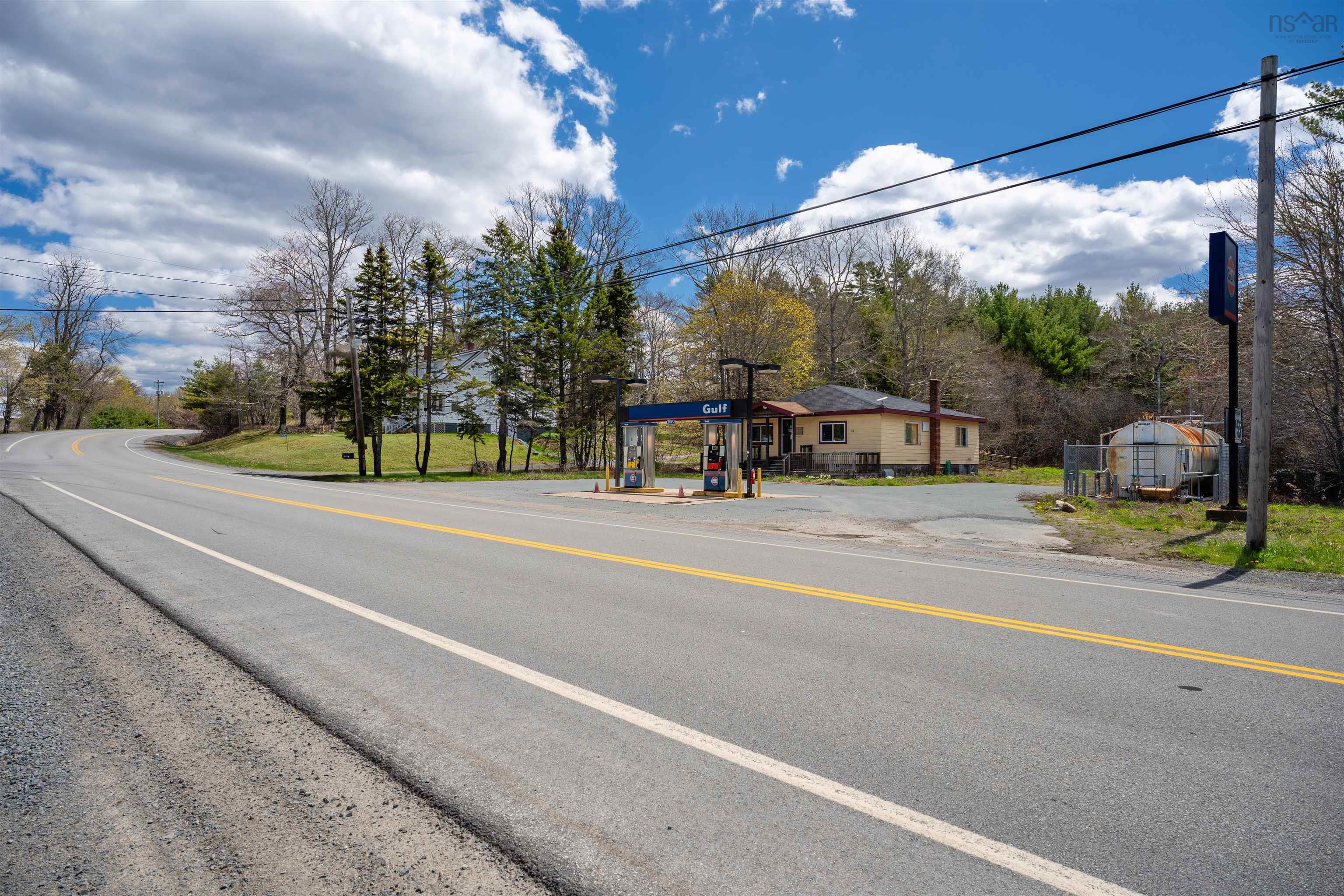 $499,000.00: 9645 Highway 8, Caledonia