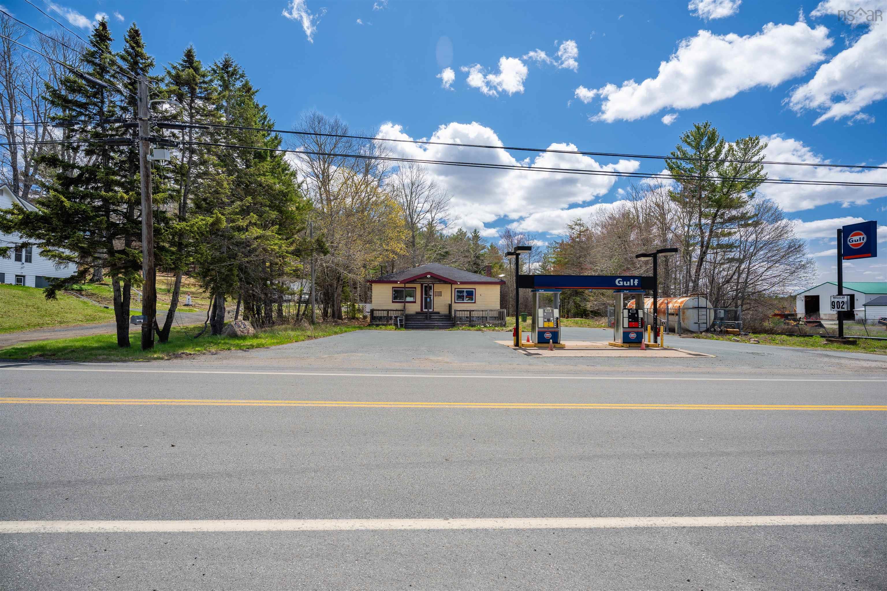$499,000.00: 9645 Highway 8, Caledonia