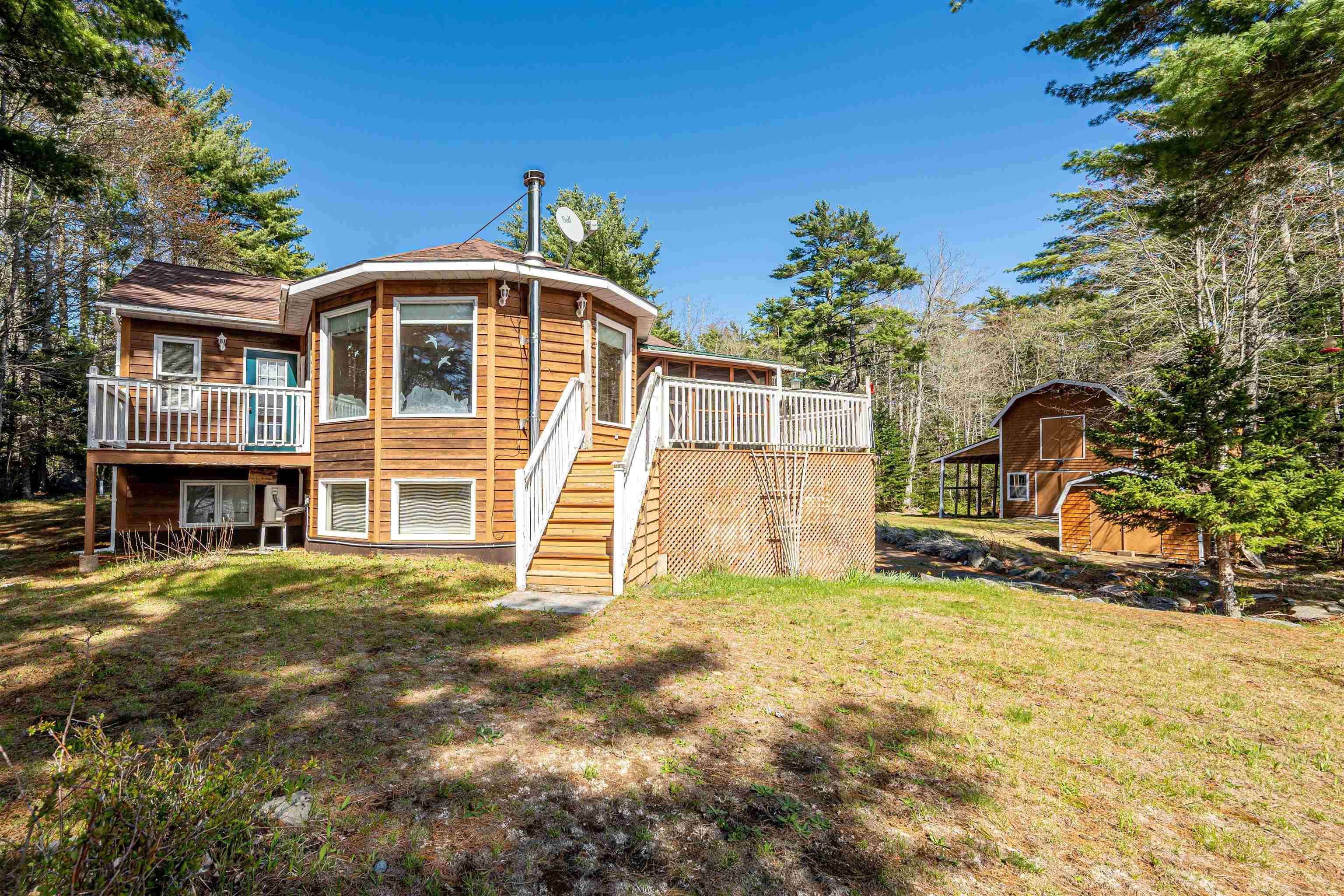 $529,900.00: 1471 Medway River Road, Mill Village