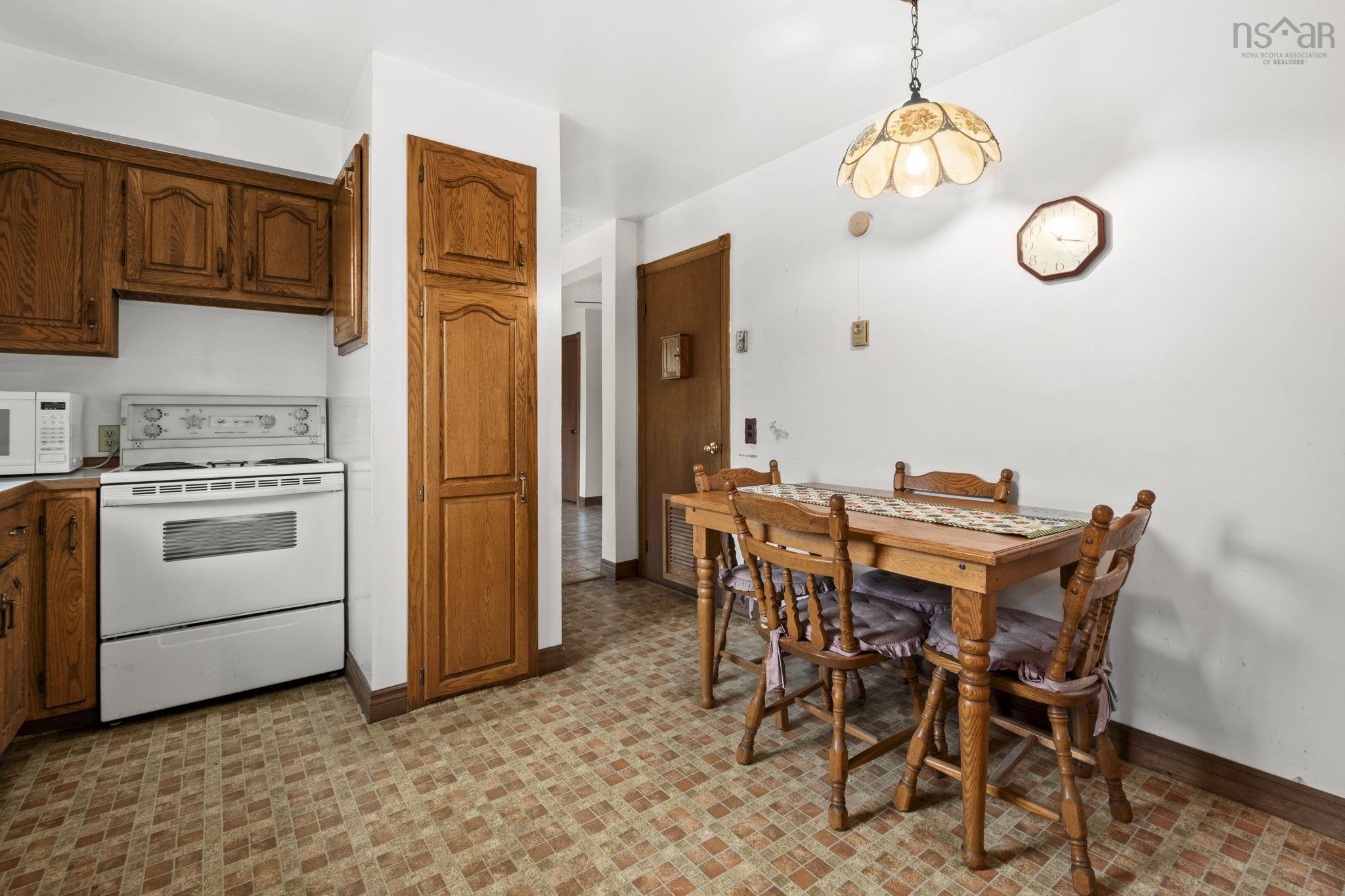 2395 St. Margarets Bay Road, Timberlea, NS (MLS 202611238)