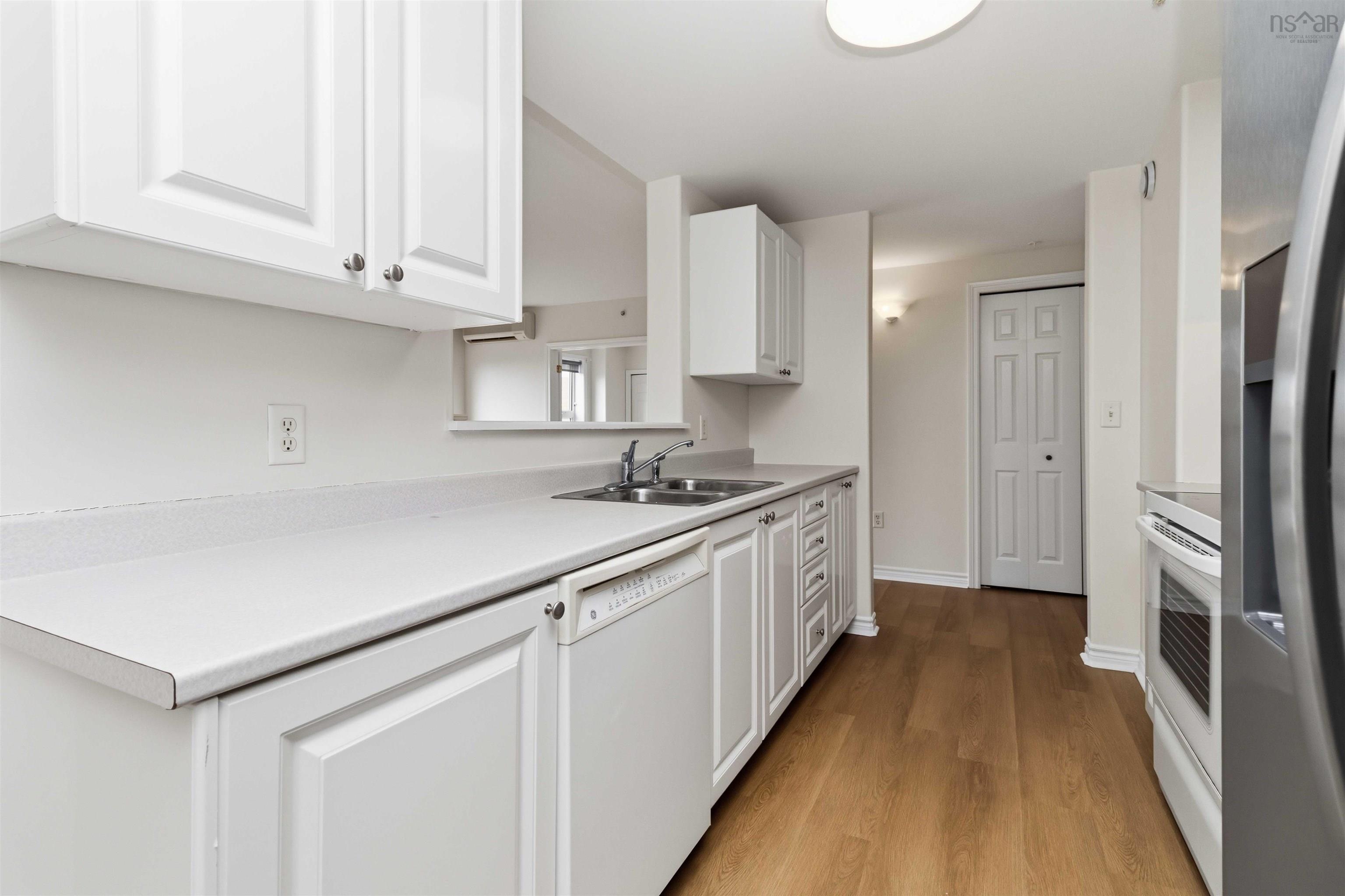 802 99 Waterfront Drive, Bedford, NS (MLS 202611247)