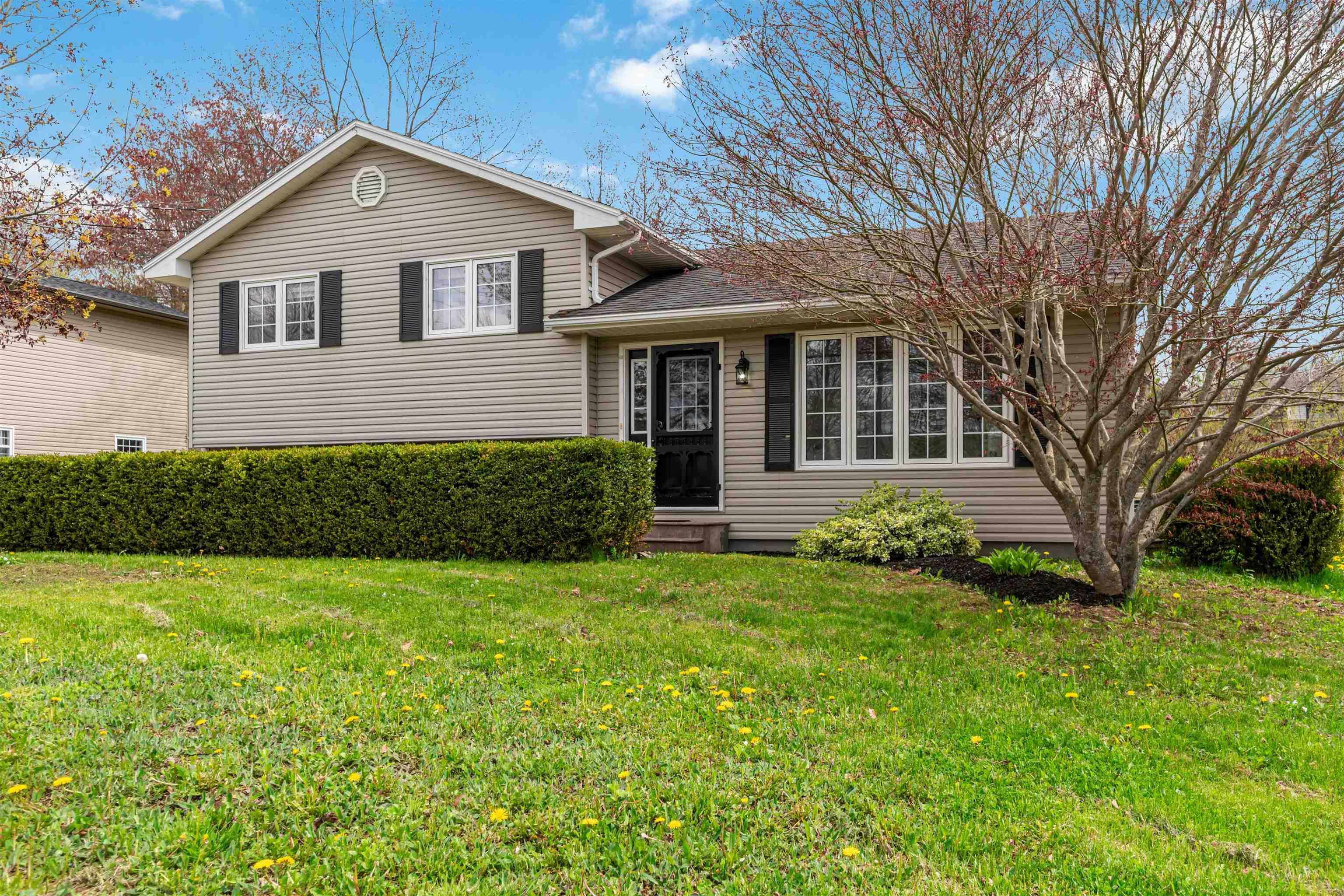 $435,000.00: 2774 Poplar Drive, Coldbrook