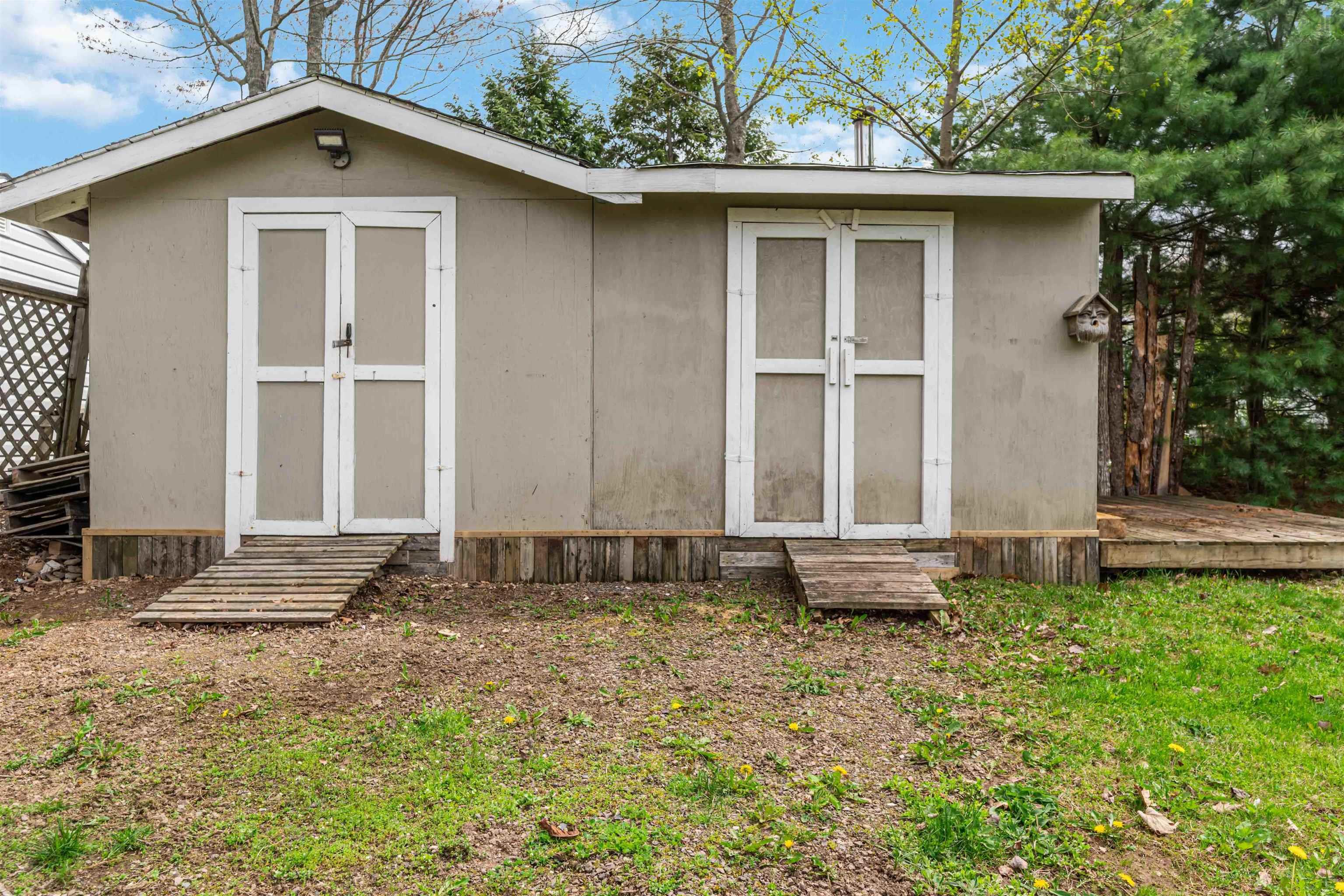 $435,000.00: 2774 Poplar Drive, Coldbrook