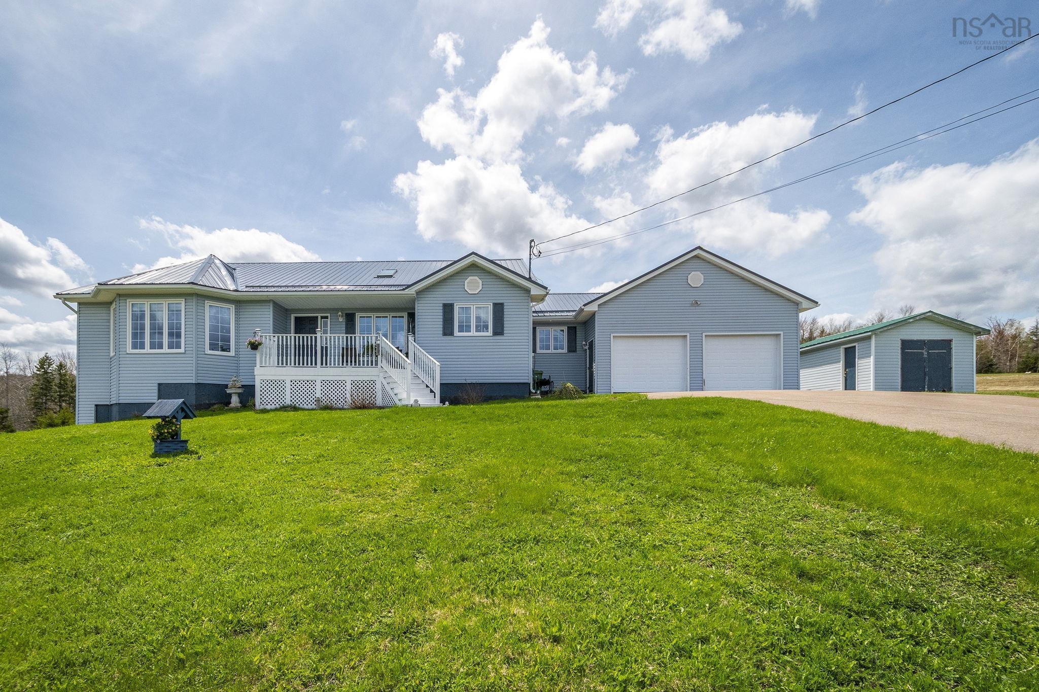 $549,900.00: 25 Dewtie Avenue, Greenwood