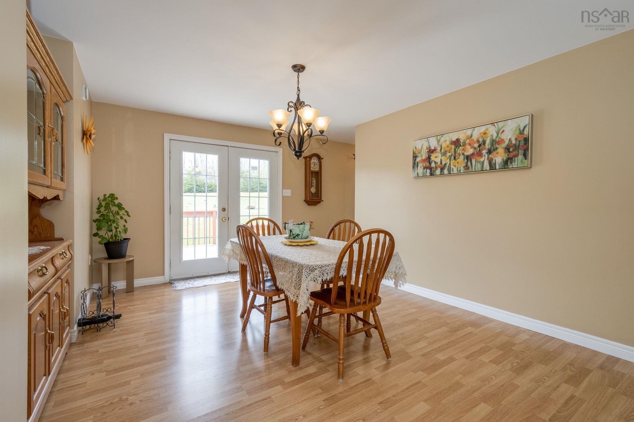 $549,900.00: 25 Dewtie Avenue, Greenwood