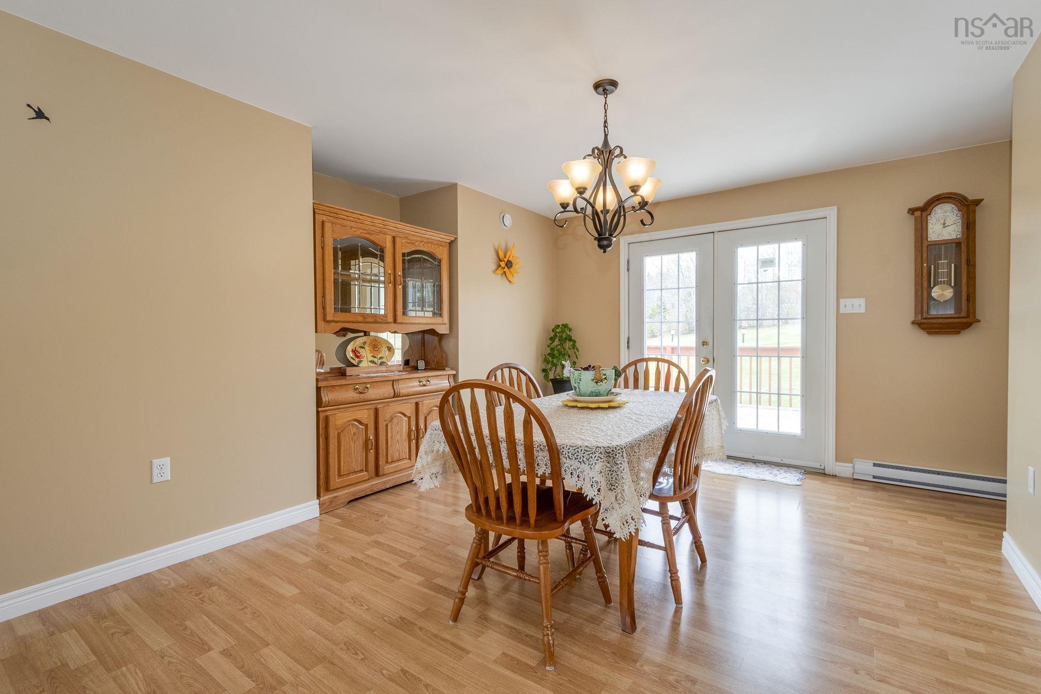 $549,900.00: 25 Dewtie Avenue, Greenwood
