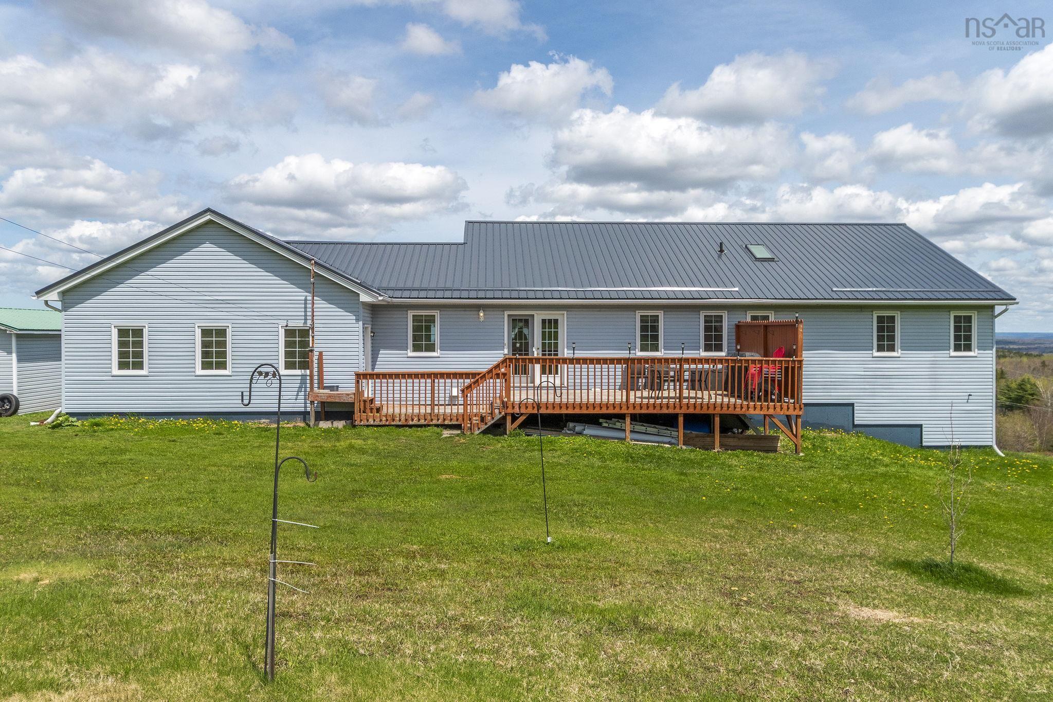 $549,900.00: 25 Dewtie Avenue, Greenwood