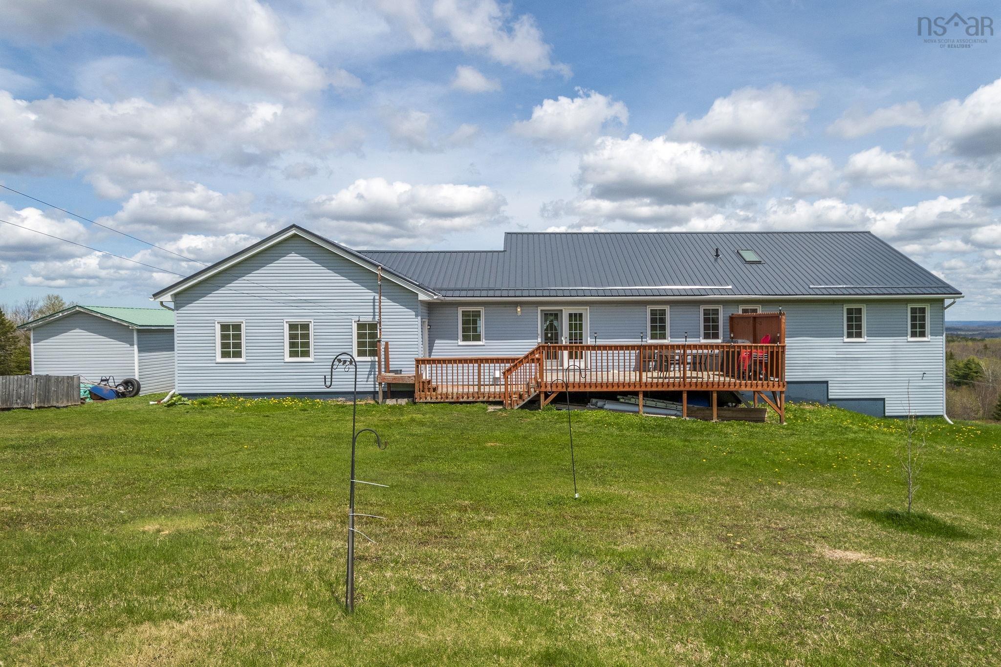 $549,900.00: 25 Dewtie Avenue, Greenwood
