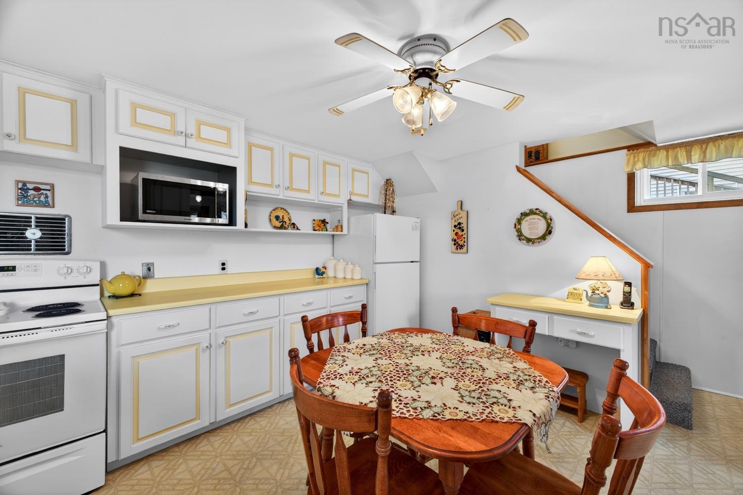 $445,000.00: 26 ROOSEVELT Avenue, Truro