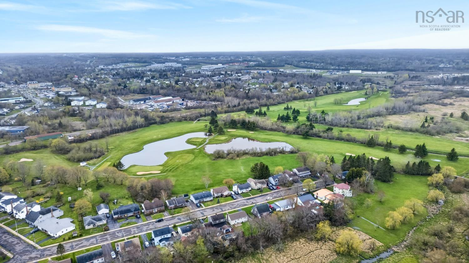 $445,000.00: 26 ROOSEVELT Avenue, Truro