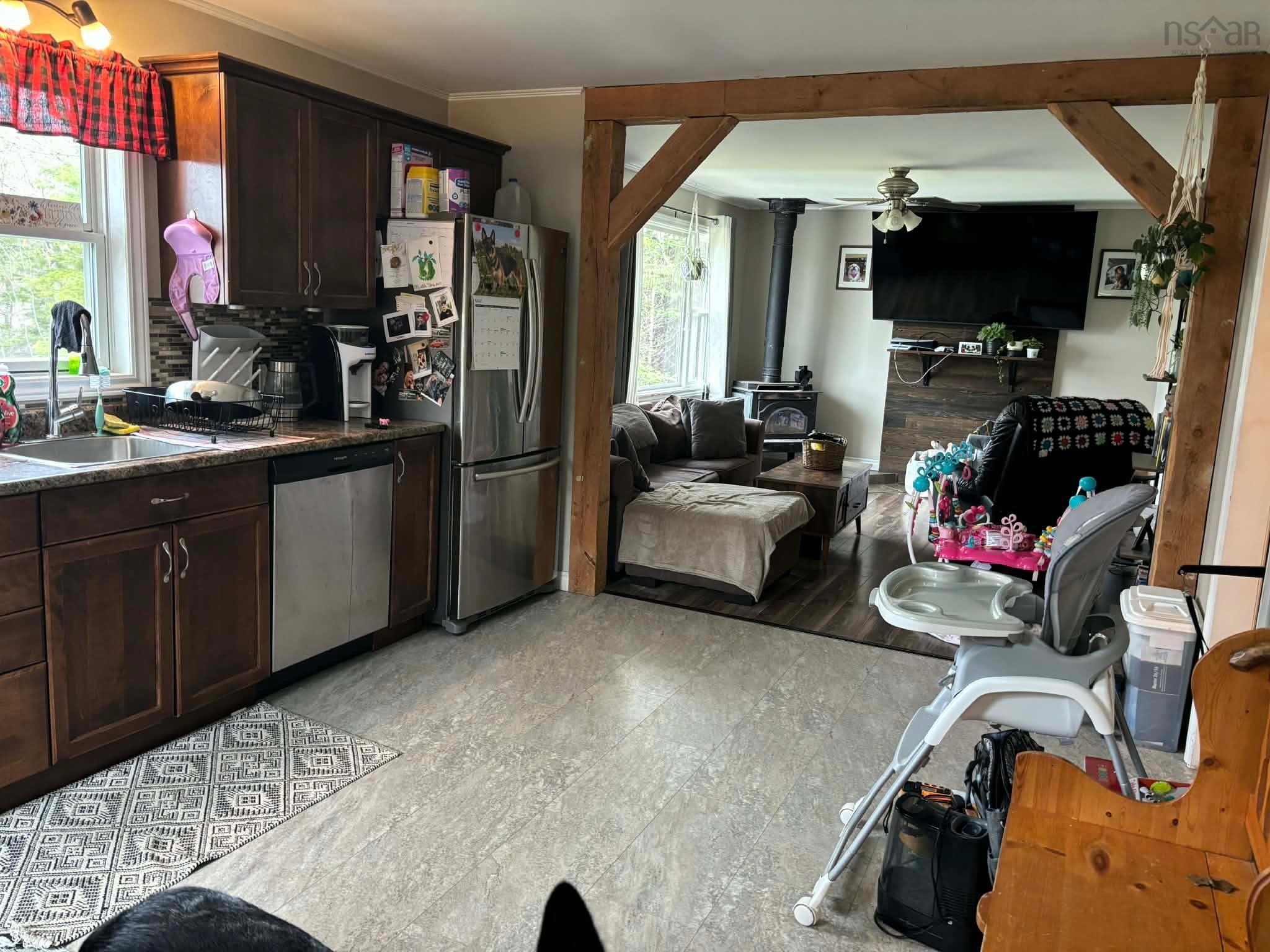 $299,900.00: 195 Brentwood Road, Brentwood