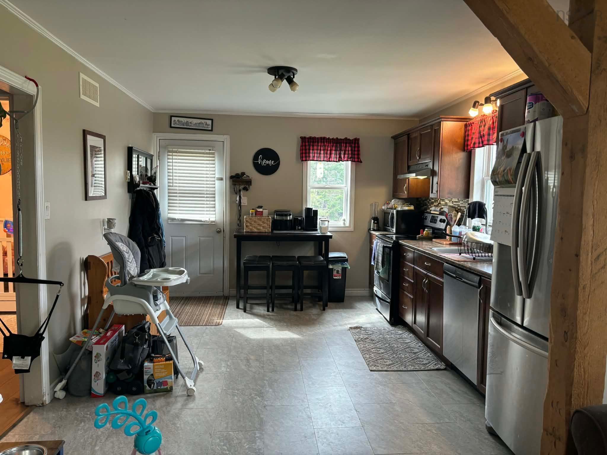 $299,900.00: 195 Brentwood Road, Brentwood