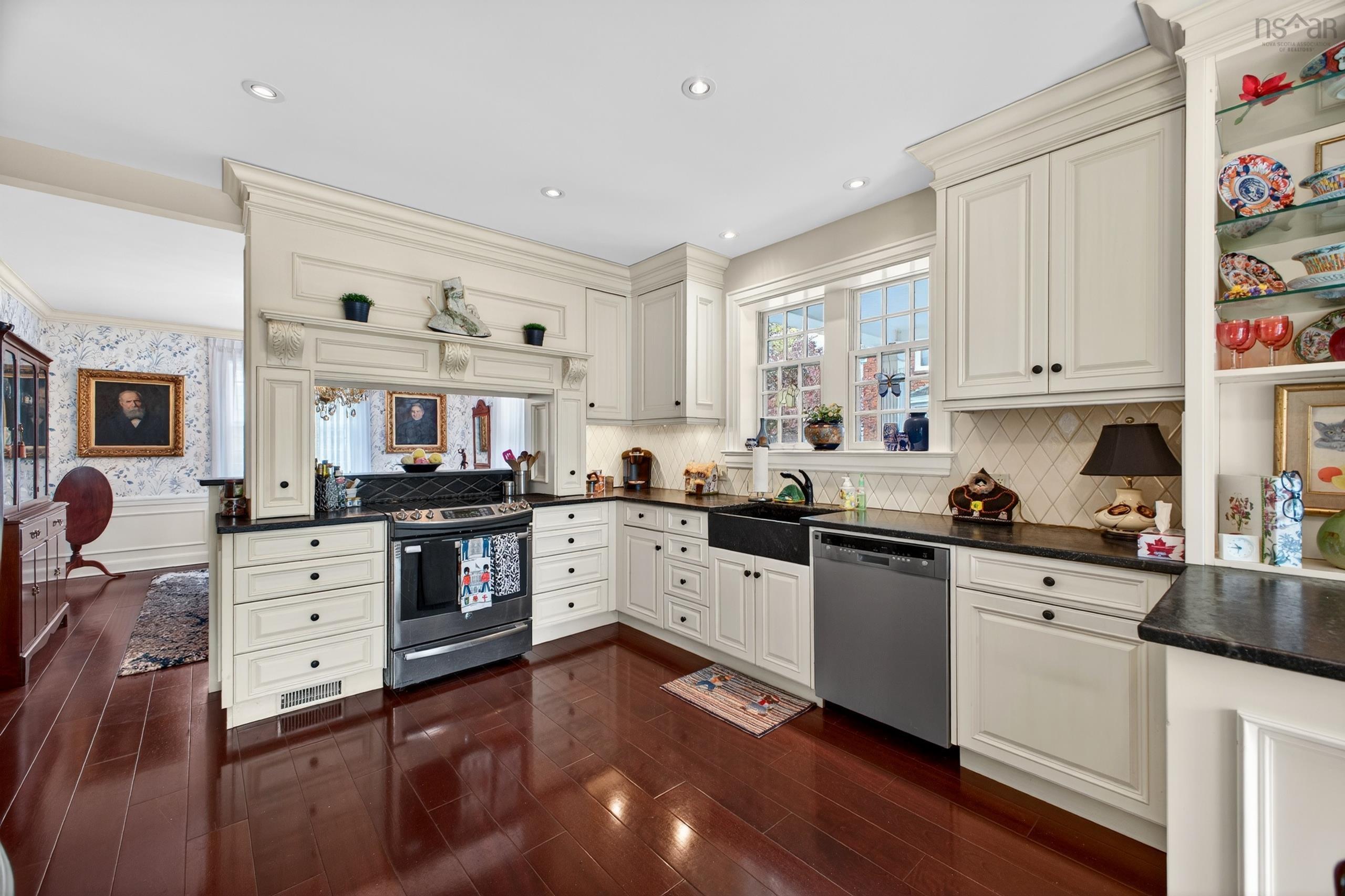 $969,000.00: 46 Highland Drive, Truro