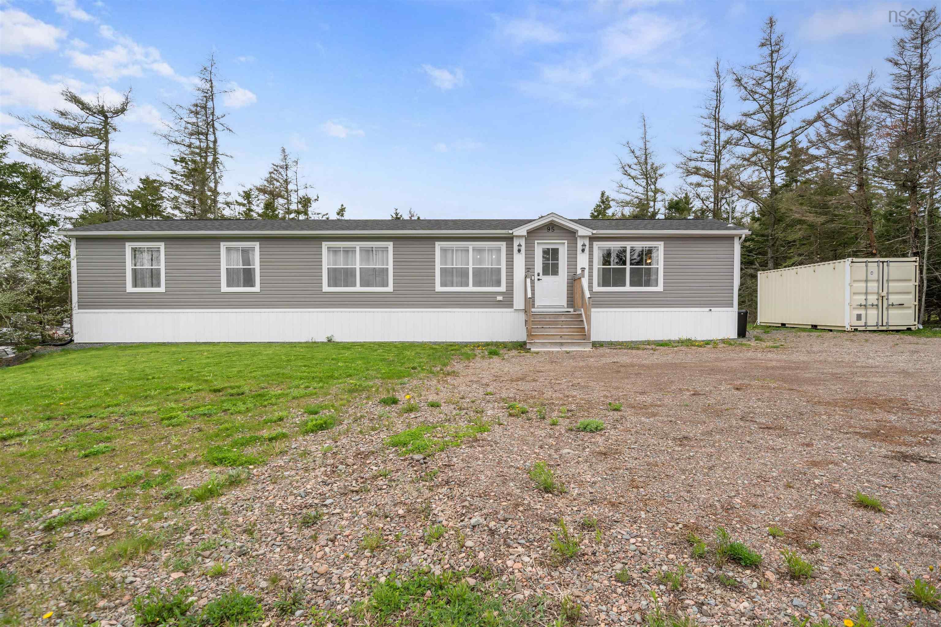 $369,900.00: 95 LORNADA Drive, Onslow Mountain