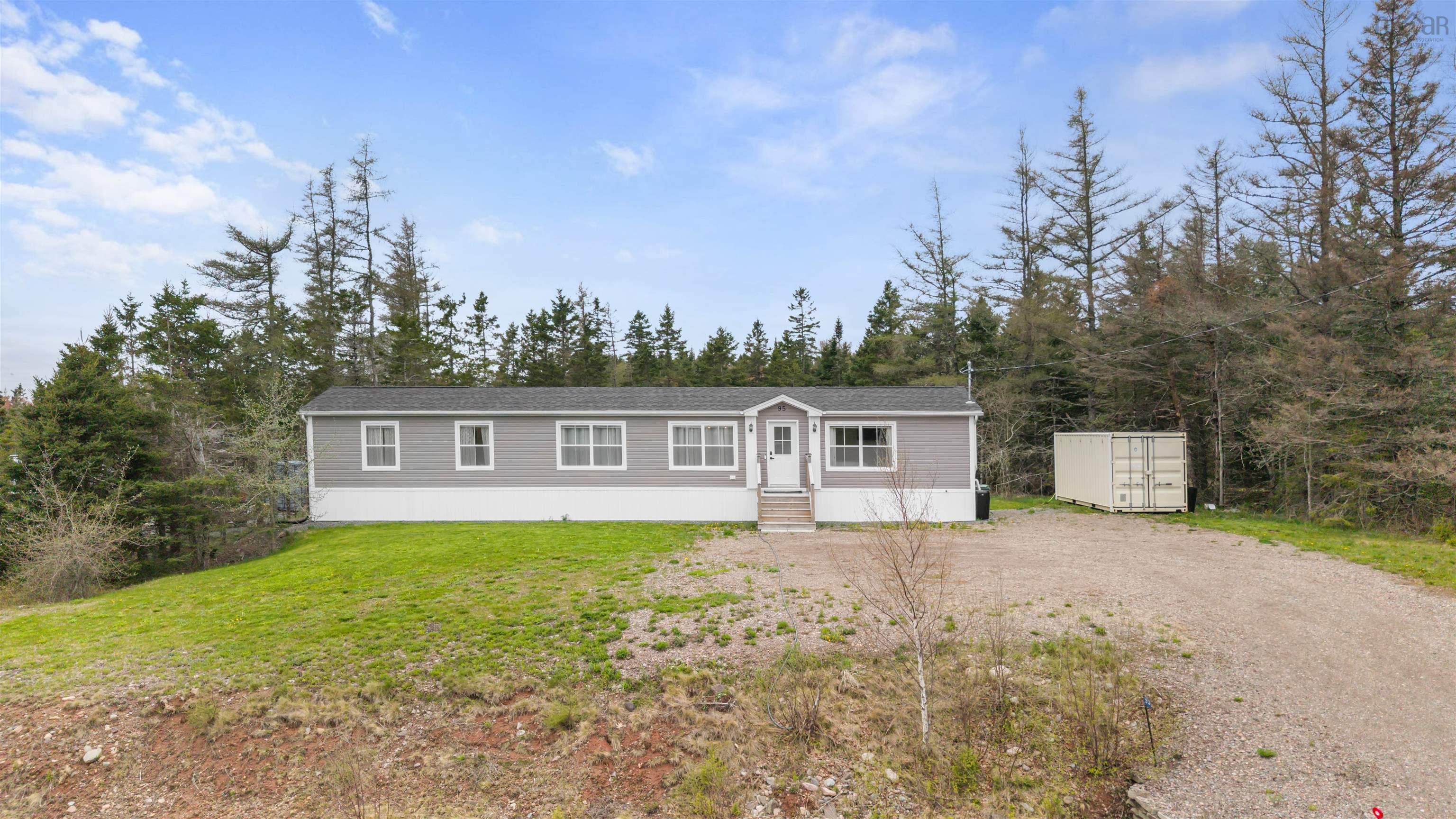 $369,900.00: 95 LORNADA Drive, Onslow Mountain