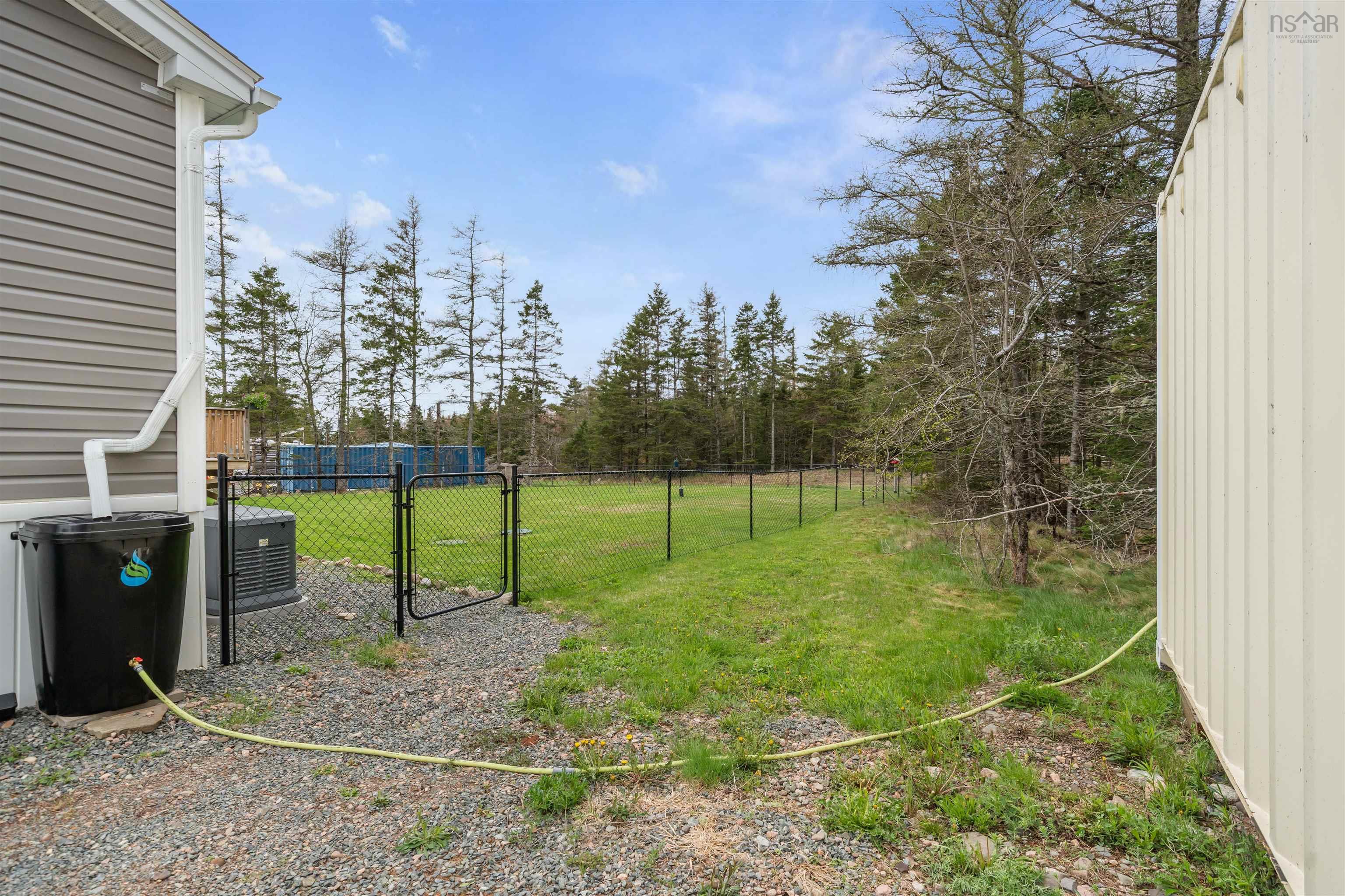$369,900.00: 95 LORNADA Drive, Onslow Mountain