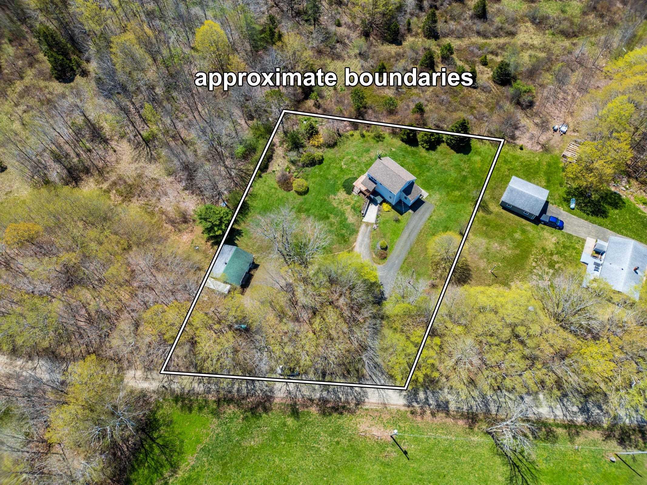 $315,000.00: 2096 North Range Crossroad, South Range