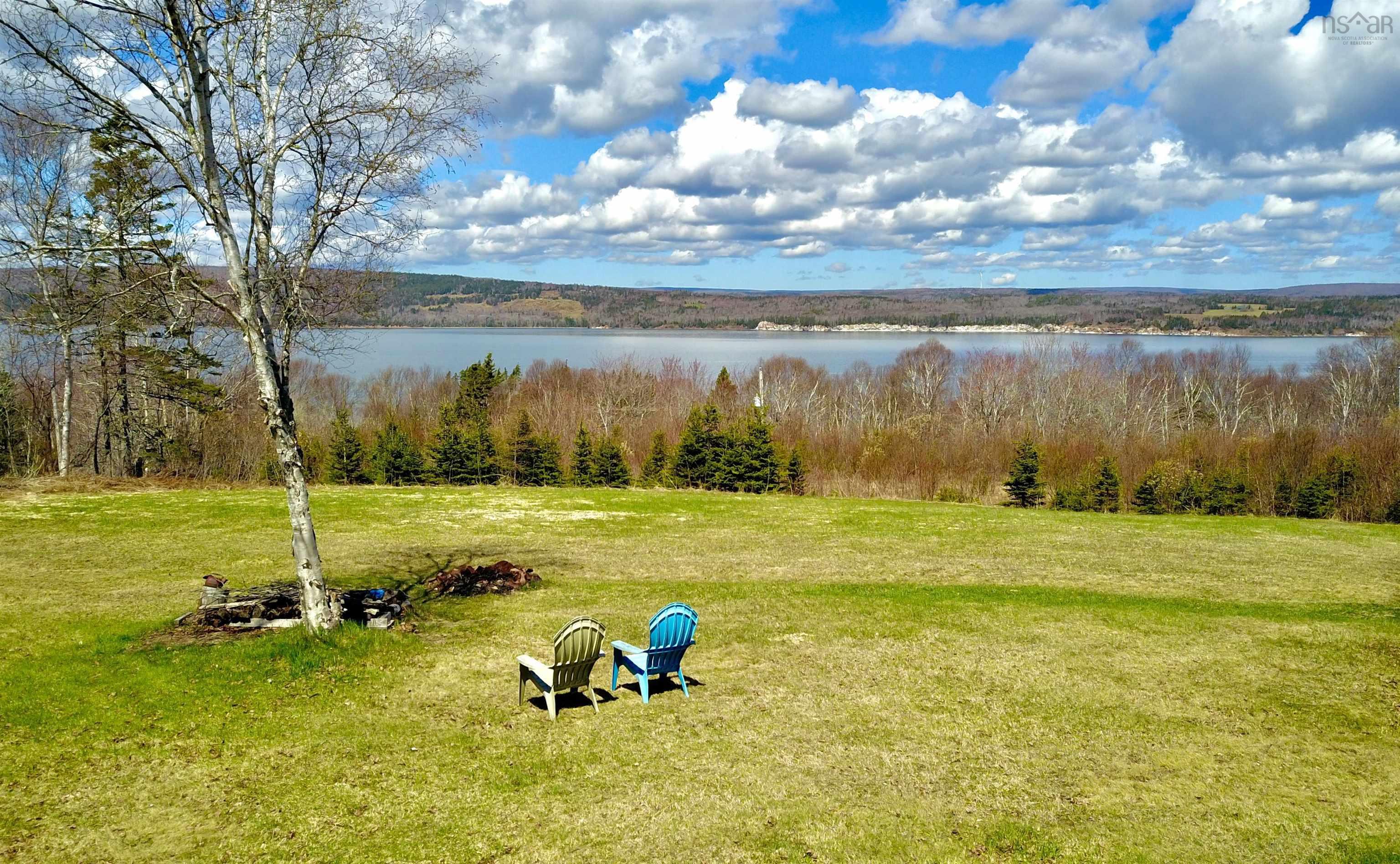$298,000.00: 8212 Kempt Head Road, Kempt Head