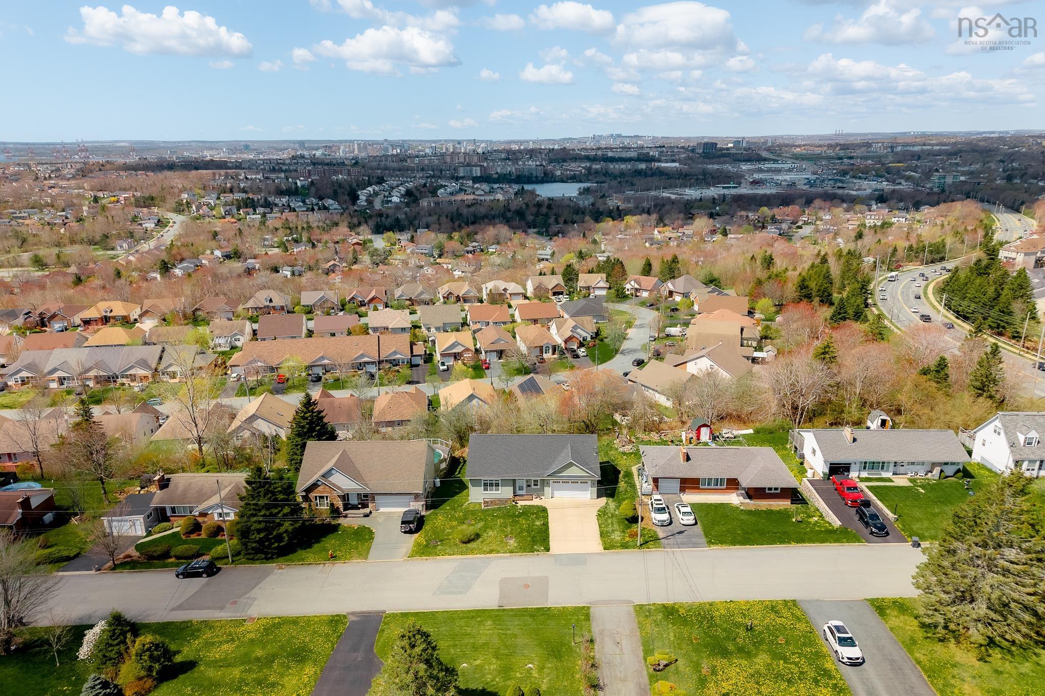 8 Alpine Drive, Dartmouth, NS (MLS 202611301)