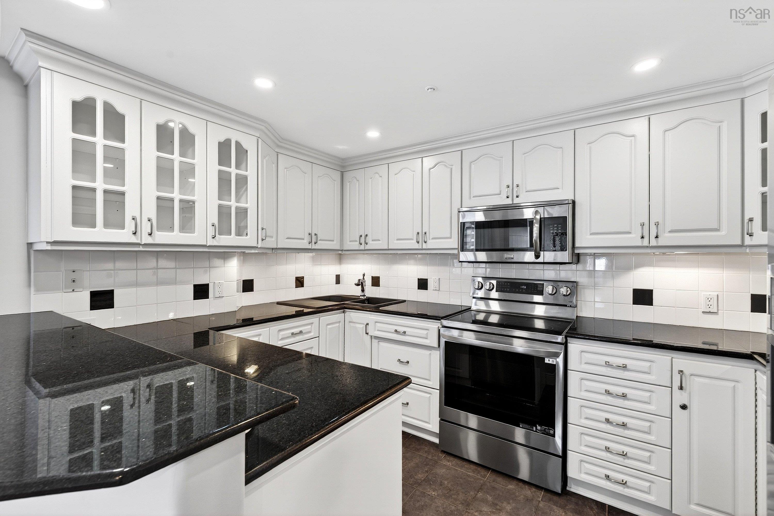 1101 1465 Brenton Street, Halifax, NS (MLS 202611306)