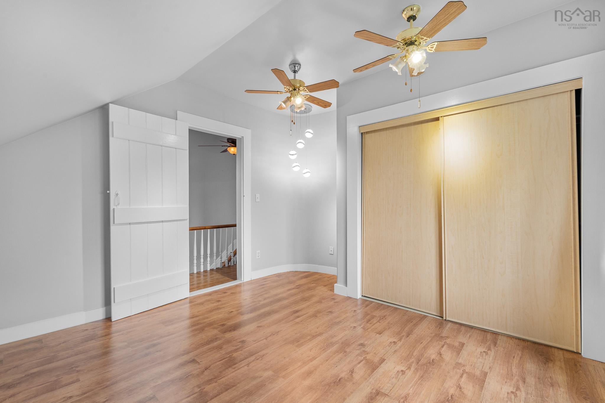 $389,900.00: 1802 King Street, Windsor