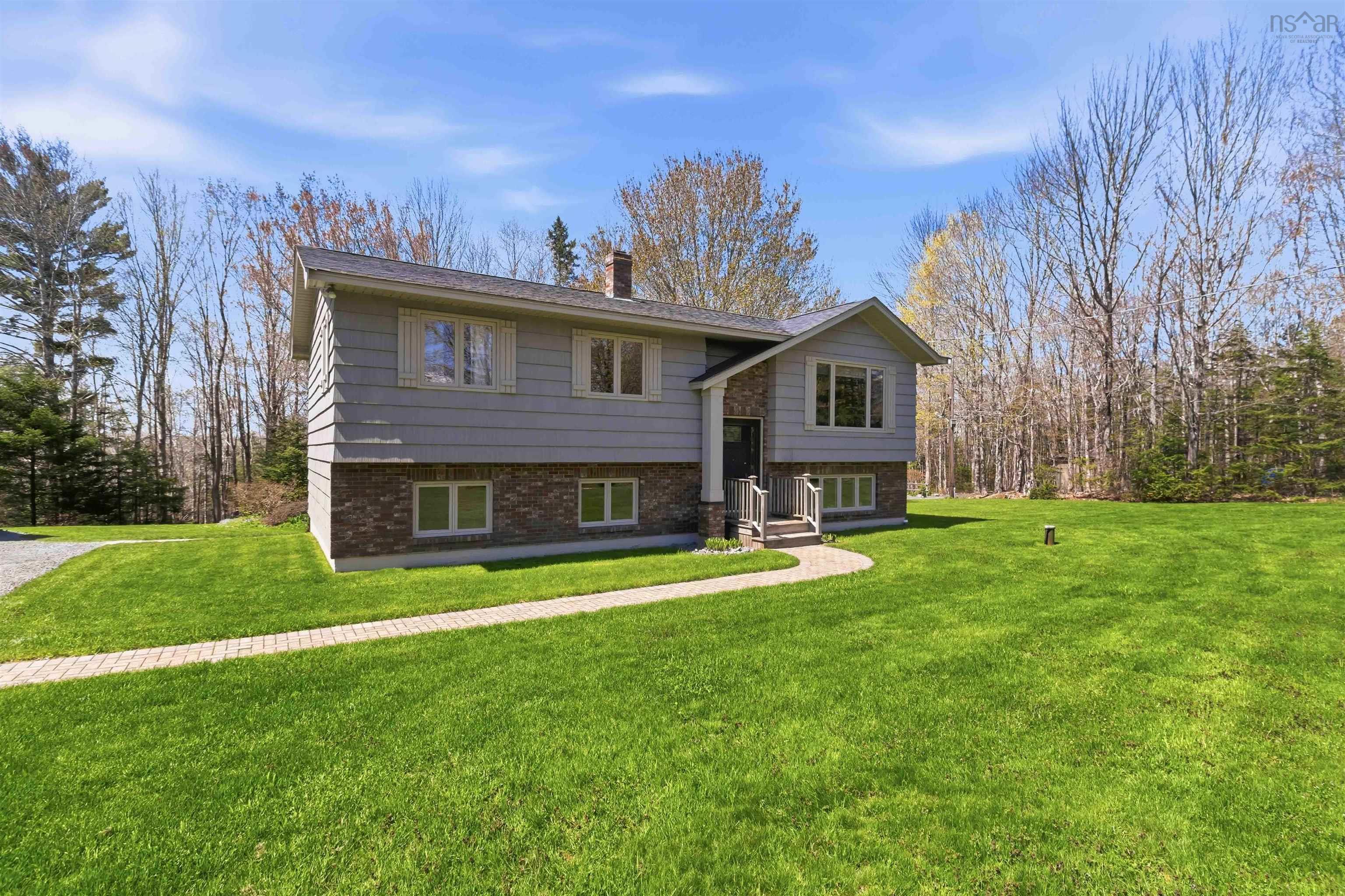$599,900.00: 61 Charles Hill Road, Farmington