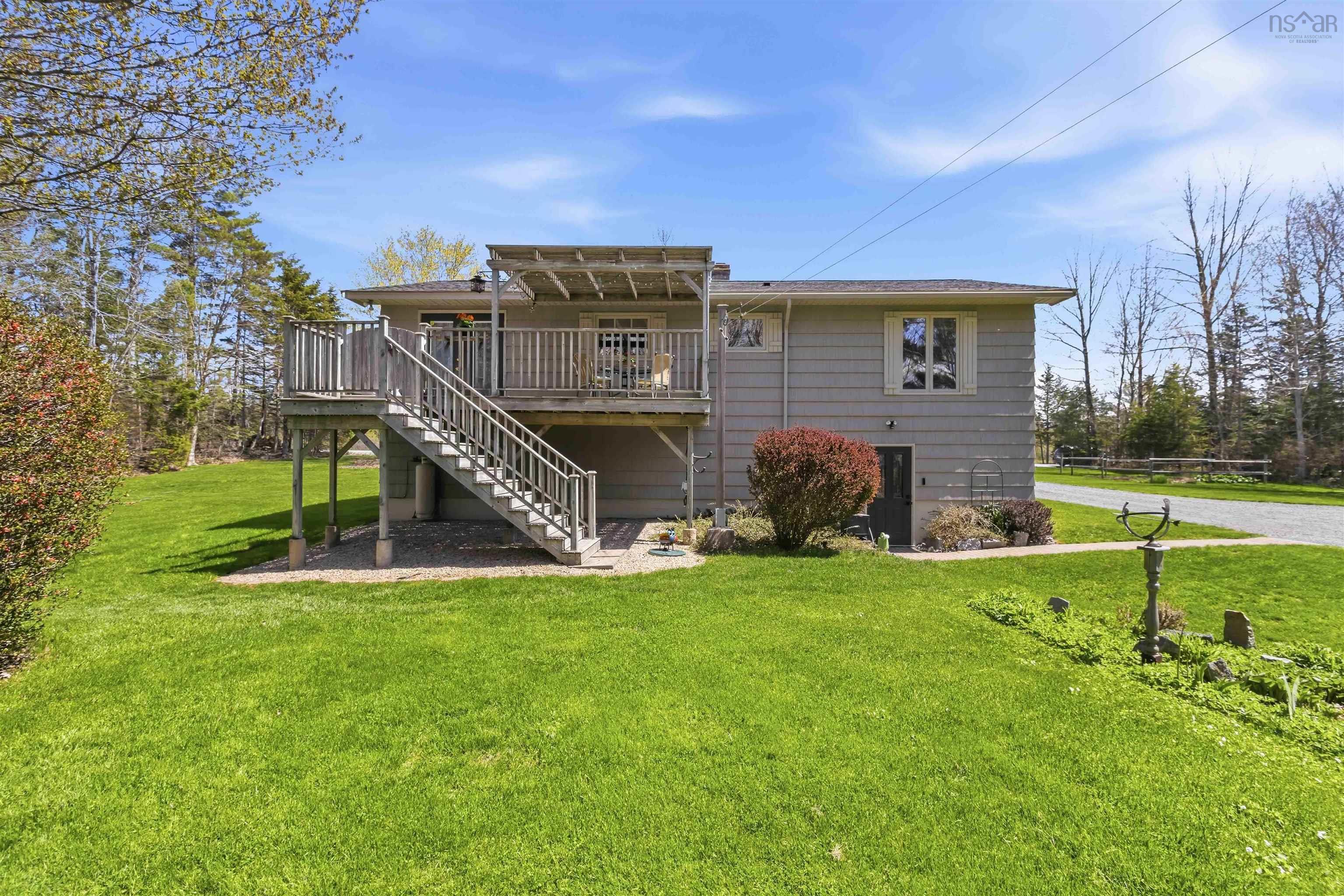 $599,900.00: 61 Charles Hill Road, Farmington