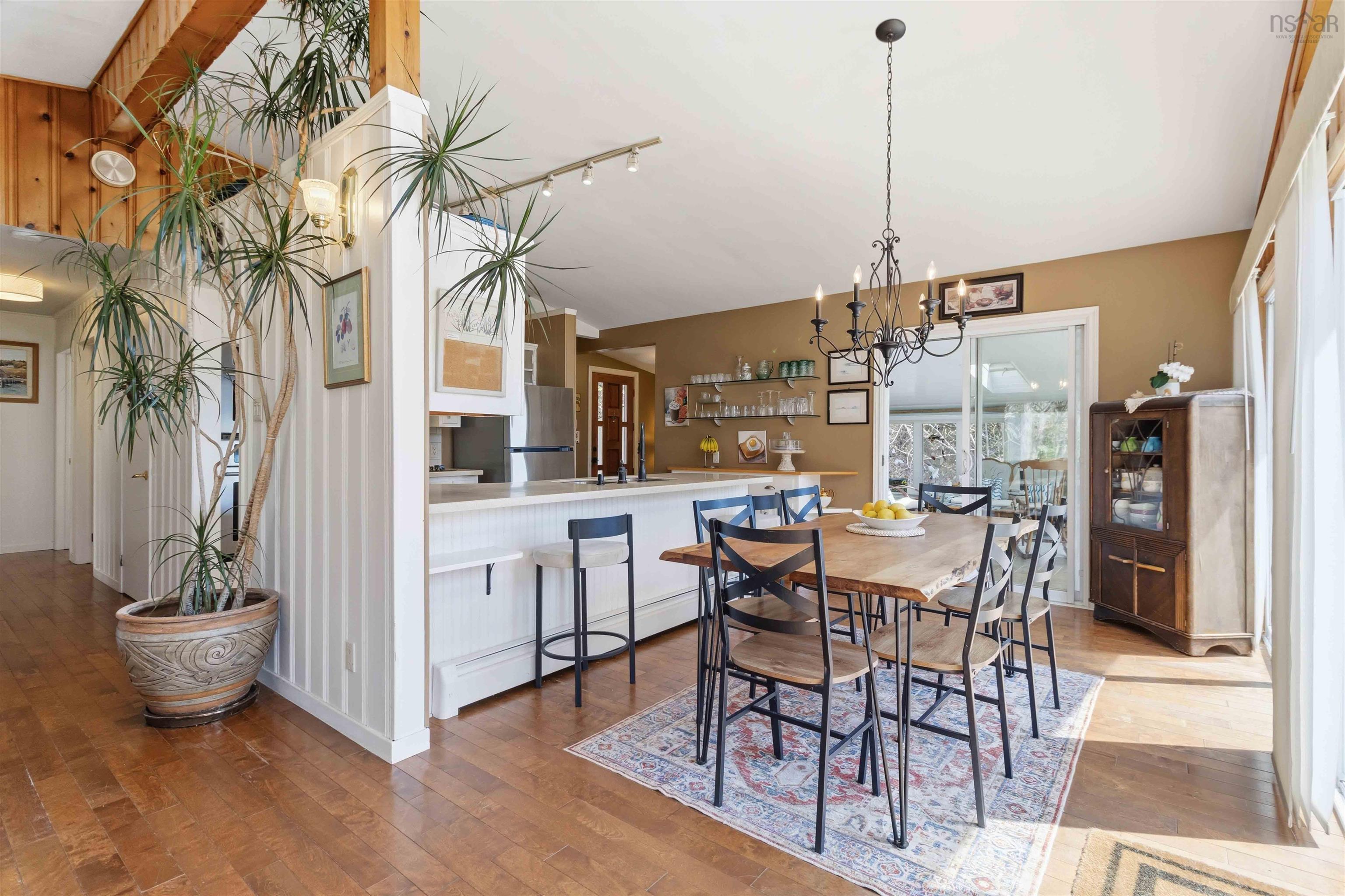 $759,900.00: 2612 Highway 329, Northwest Cove