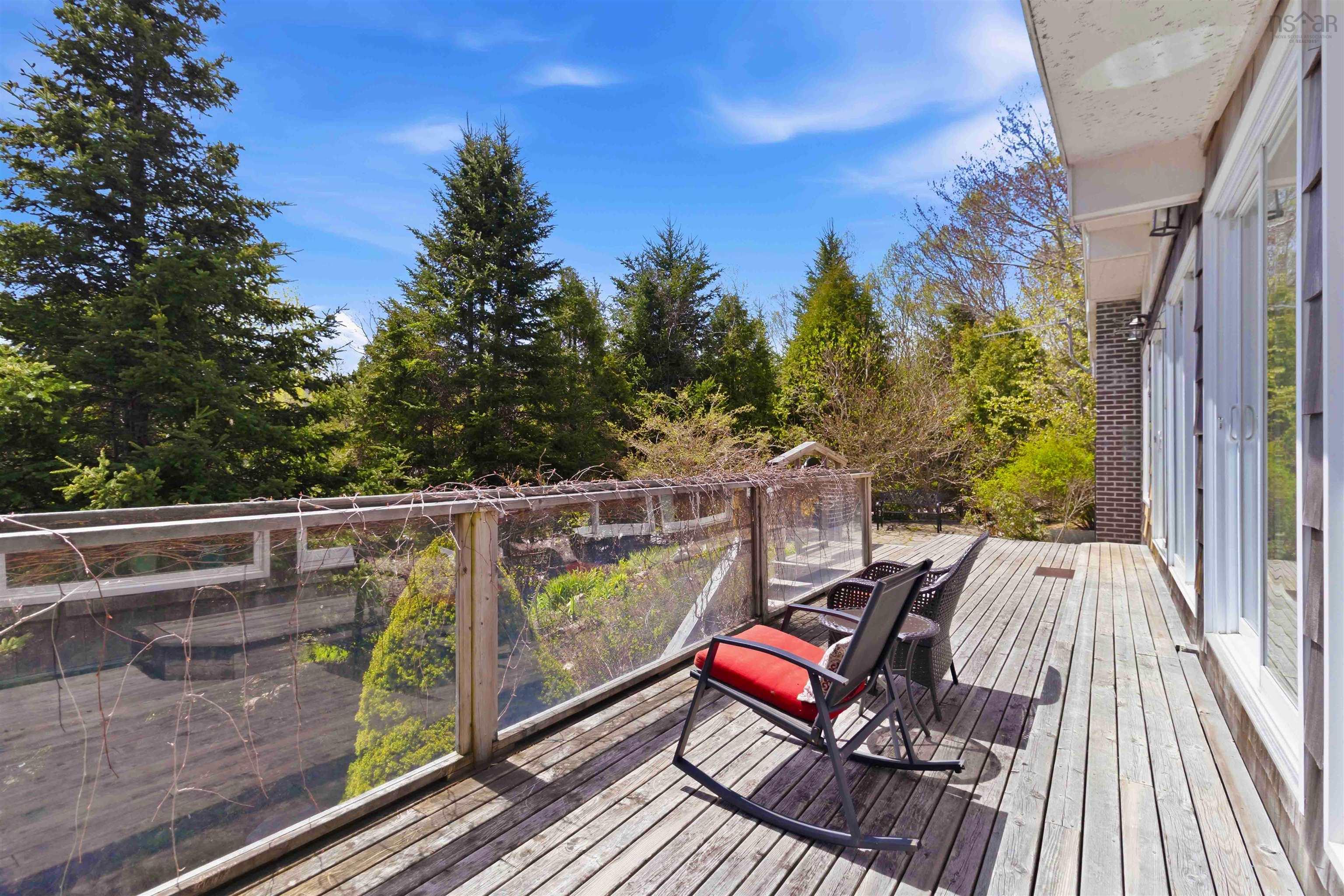$759,900.00: 2612 Highway 329, Northwest Cove