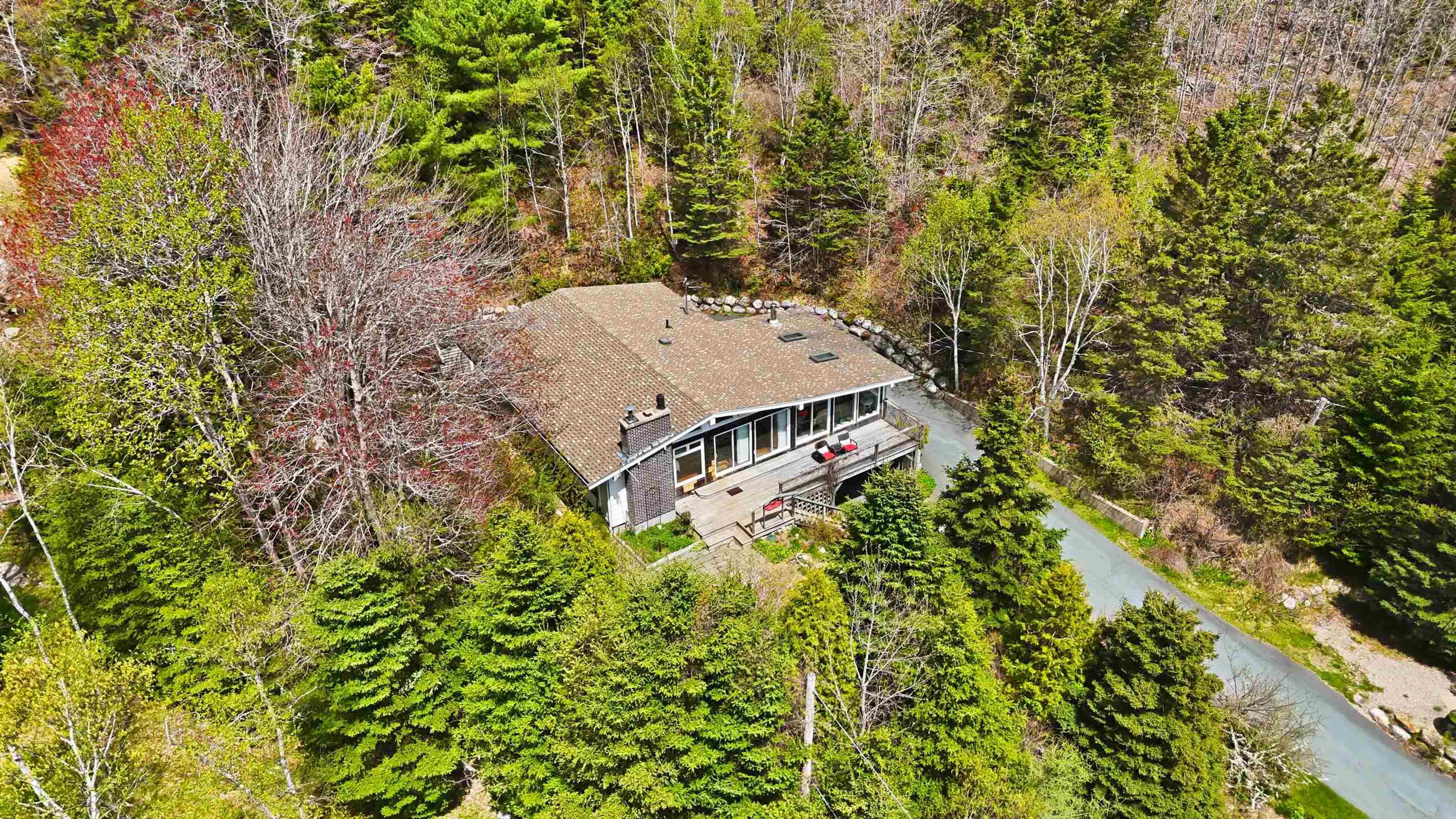 $759,900.00: 2612 Highway 329, Northwest Cove