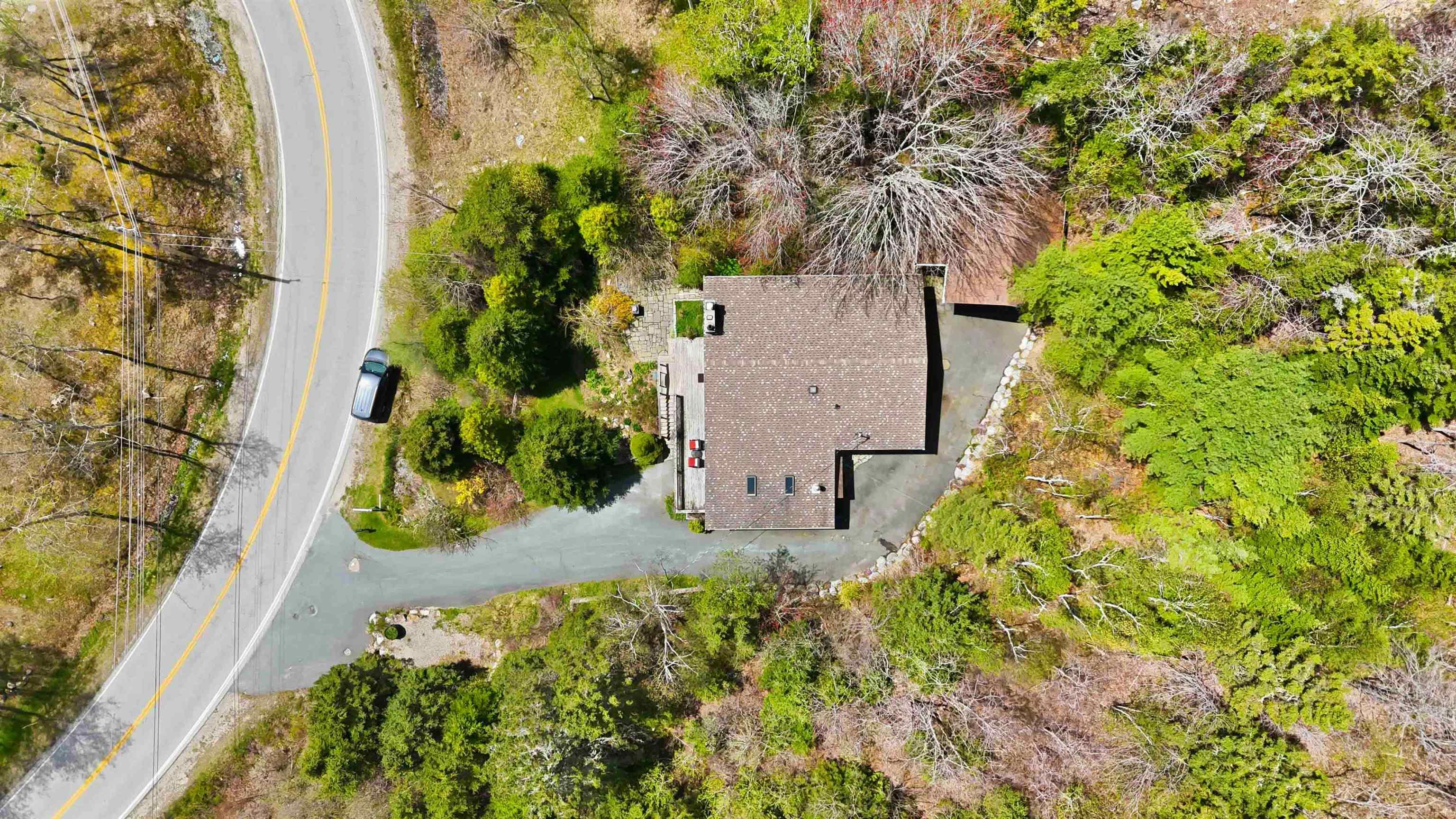 $759,900.00: 2612 Highway 329, Northwest Cove