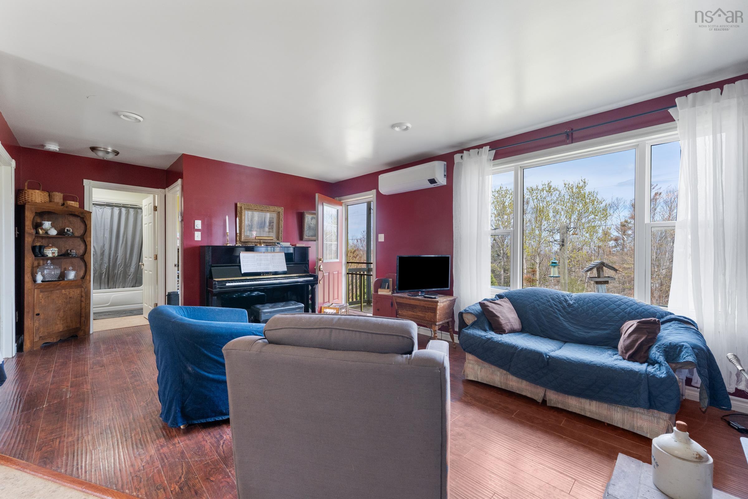 $337,750.00: 28 Longley Mountain Road, Youngs Cove