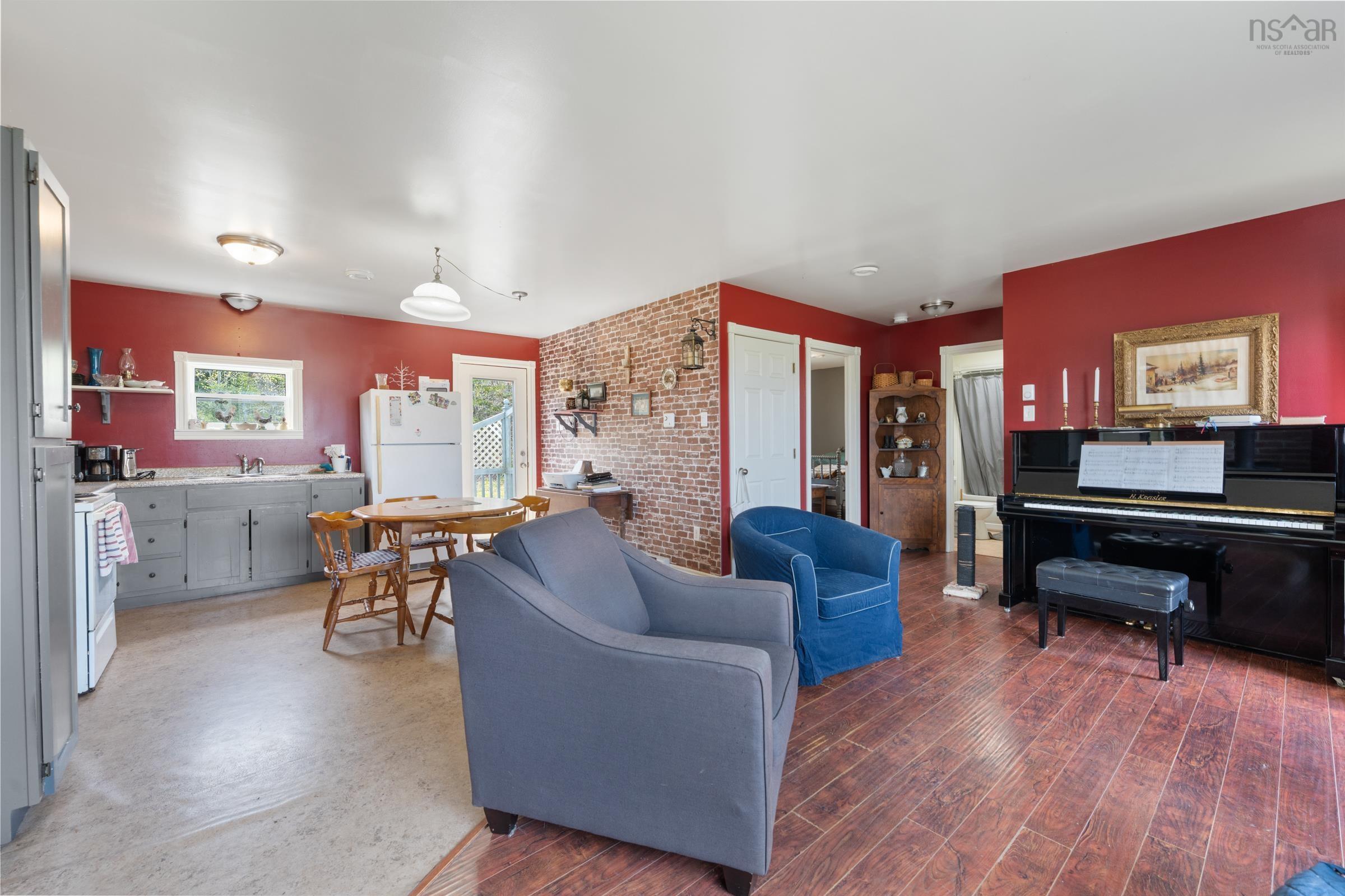 $337,750.00: 28 Longley Mountain Road, Youngs Cove