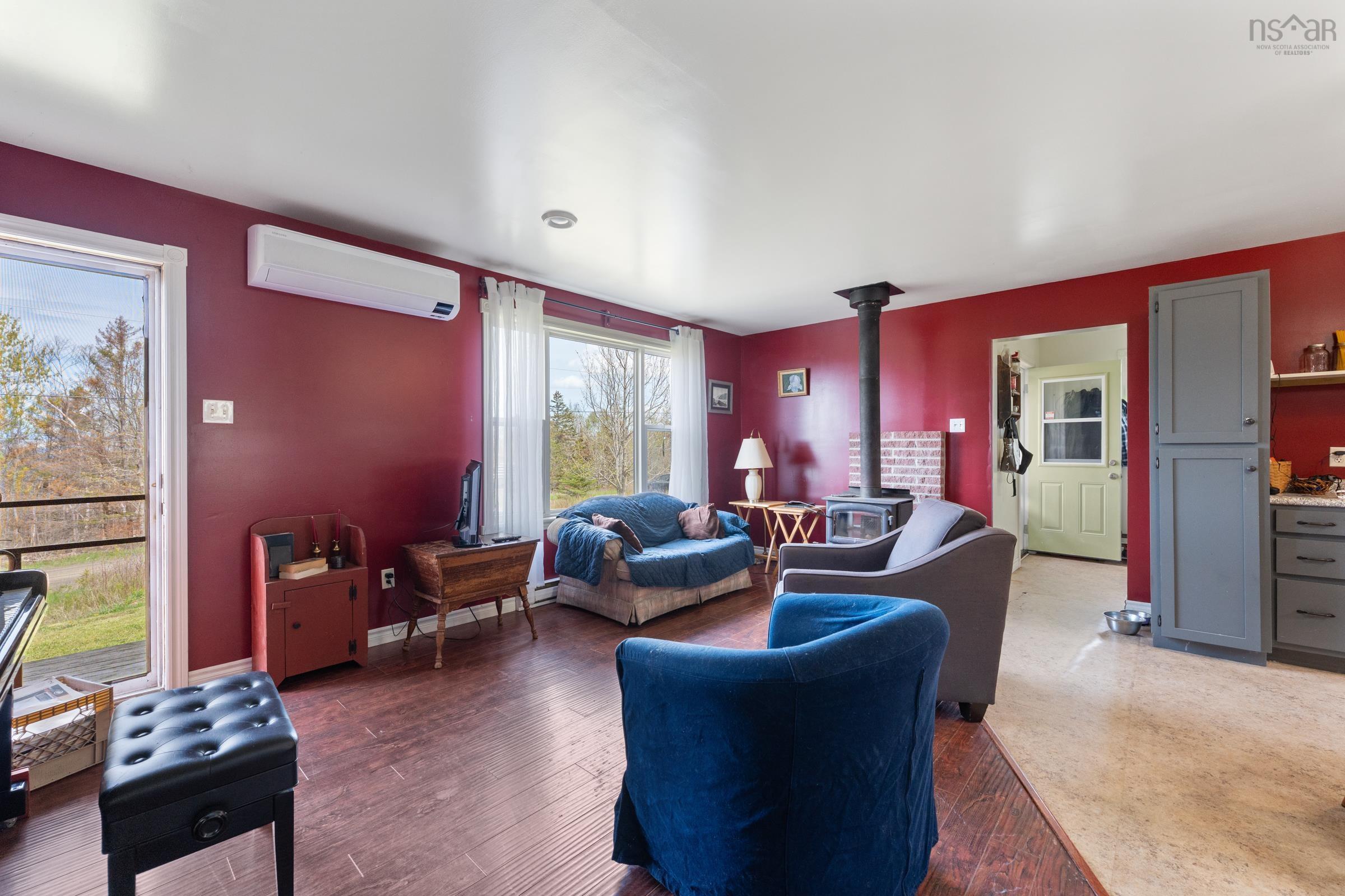 $337,750.00: 28 Longley Mountain Road, Youngs Cove