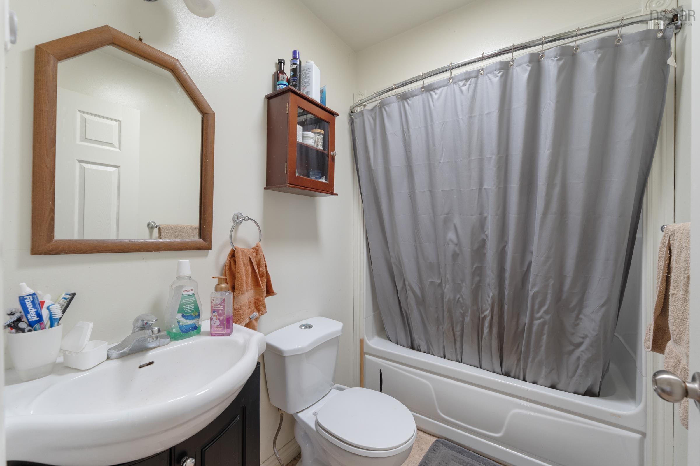 $337,750.00: 28 Longley Mountain Road, Youngs Cove