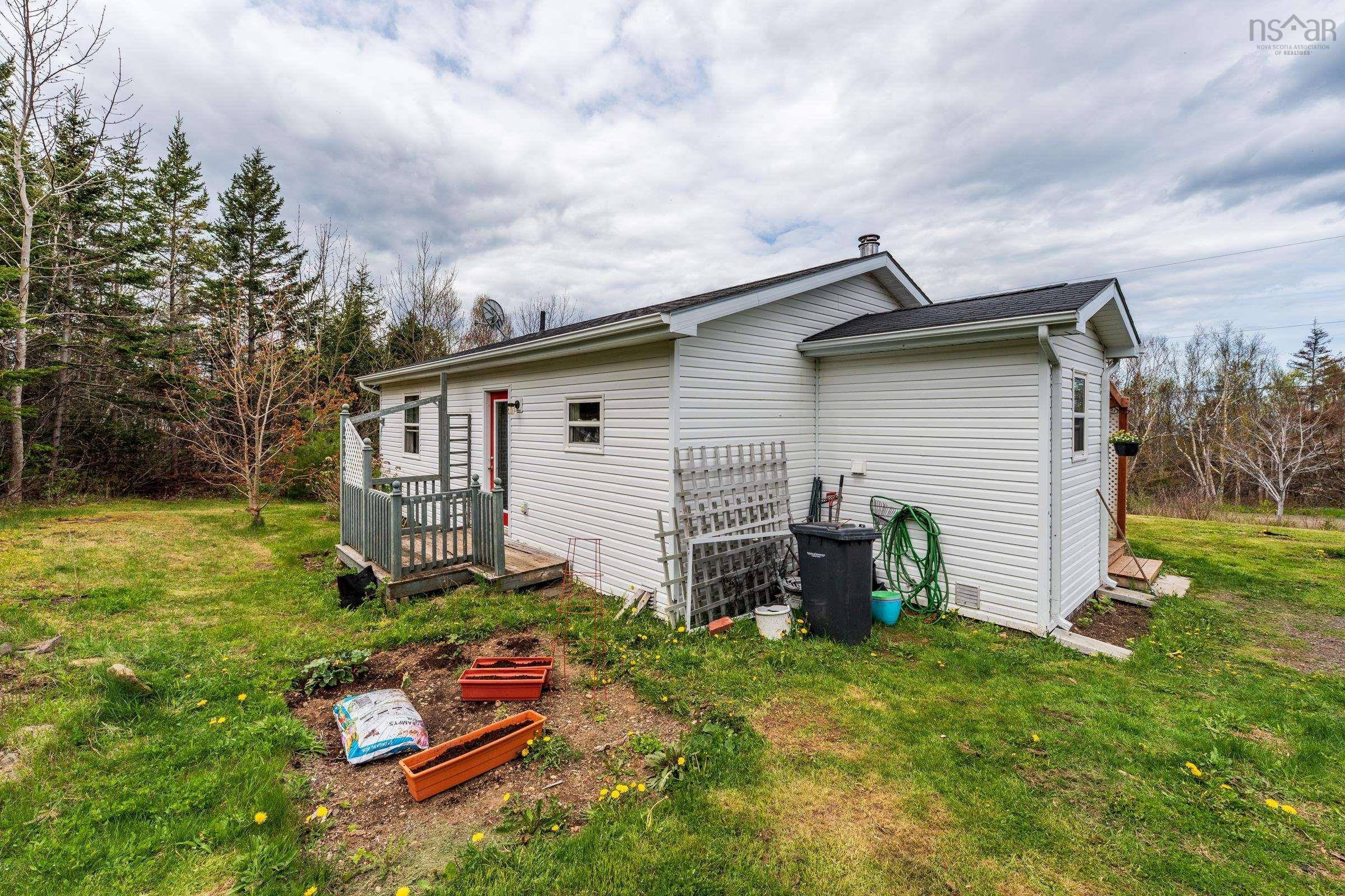$337,750.00: 28 Longley Mountain Road, Youngs Cove