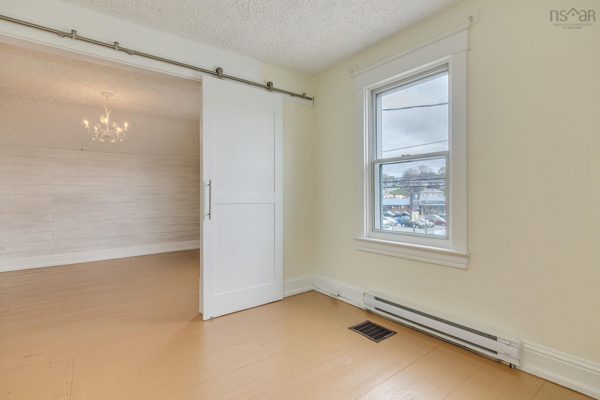 206 Pleasant Street, Dartmouth, NS (MLS 202611332)