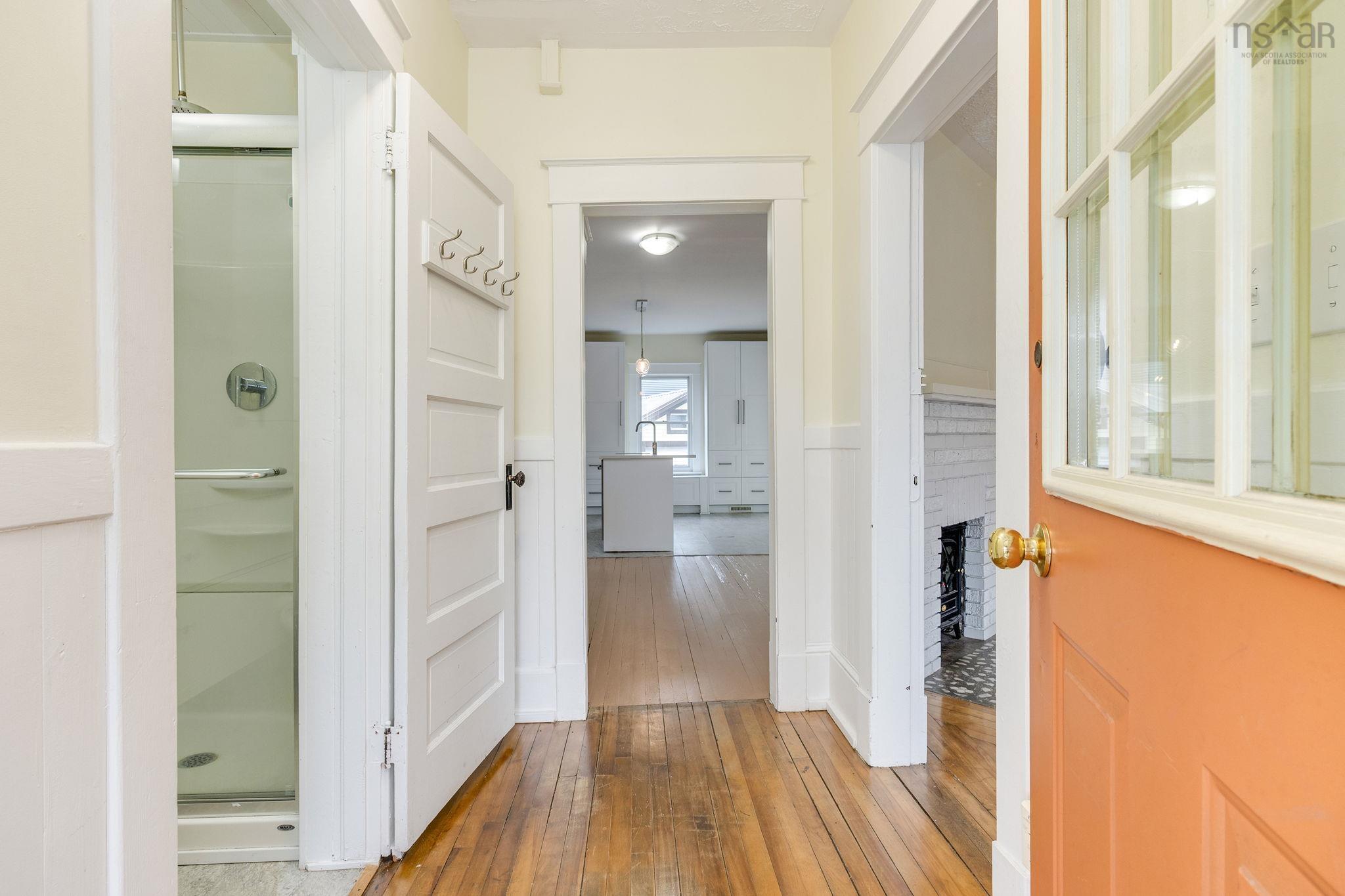 206 Pleasant Street, Dartmouth, NS (MLS 202611332)