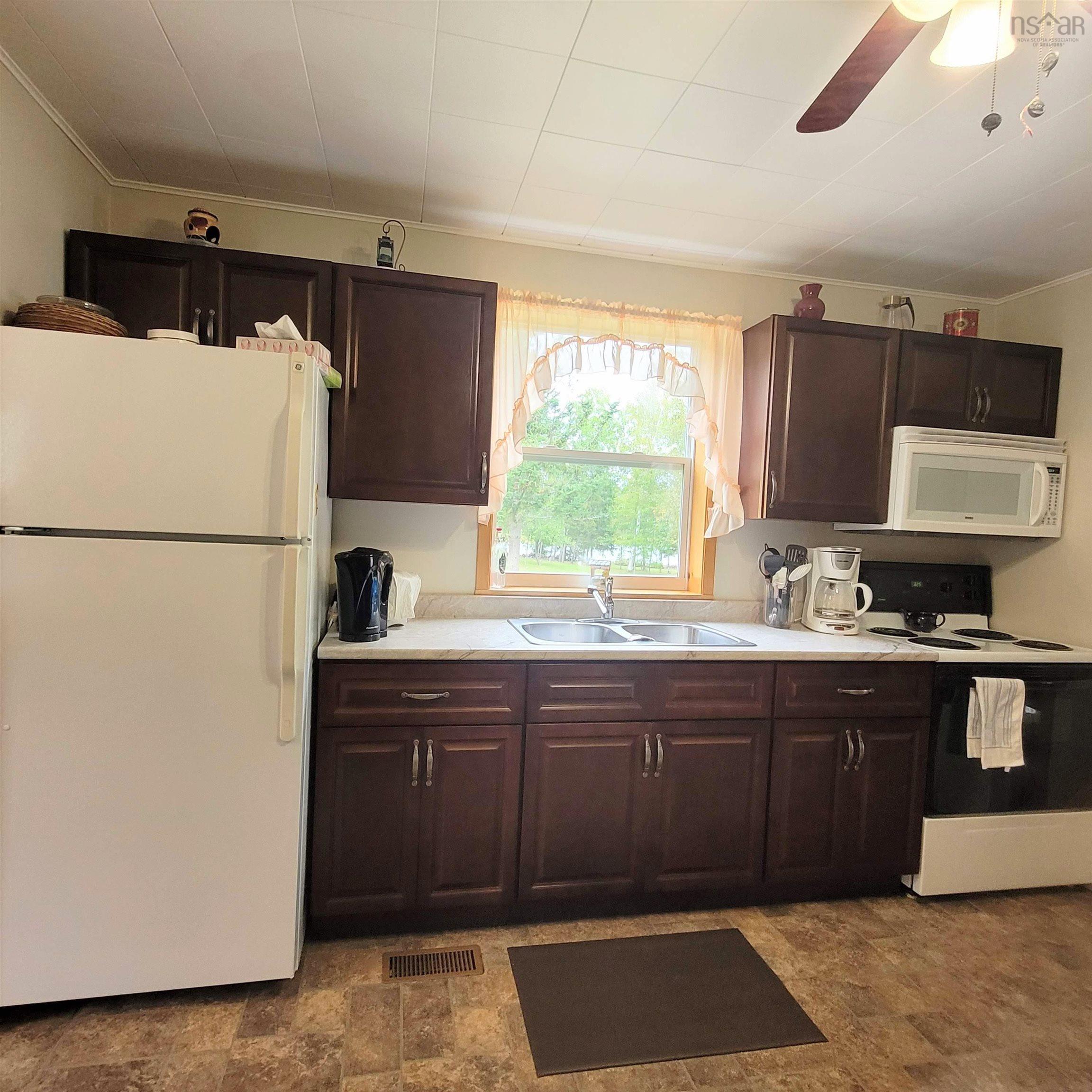$425,000.00: 432 Stewart Road, Pugwash River