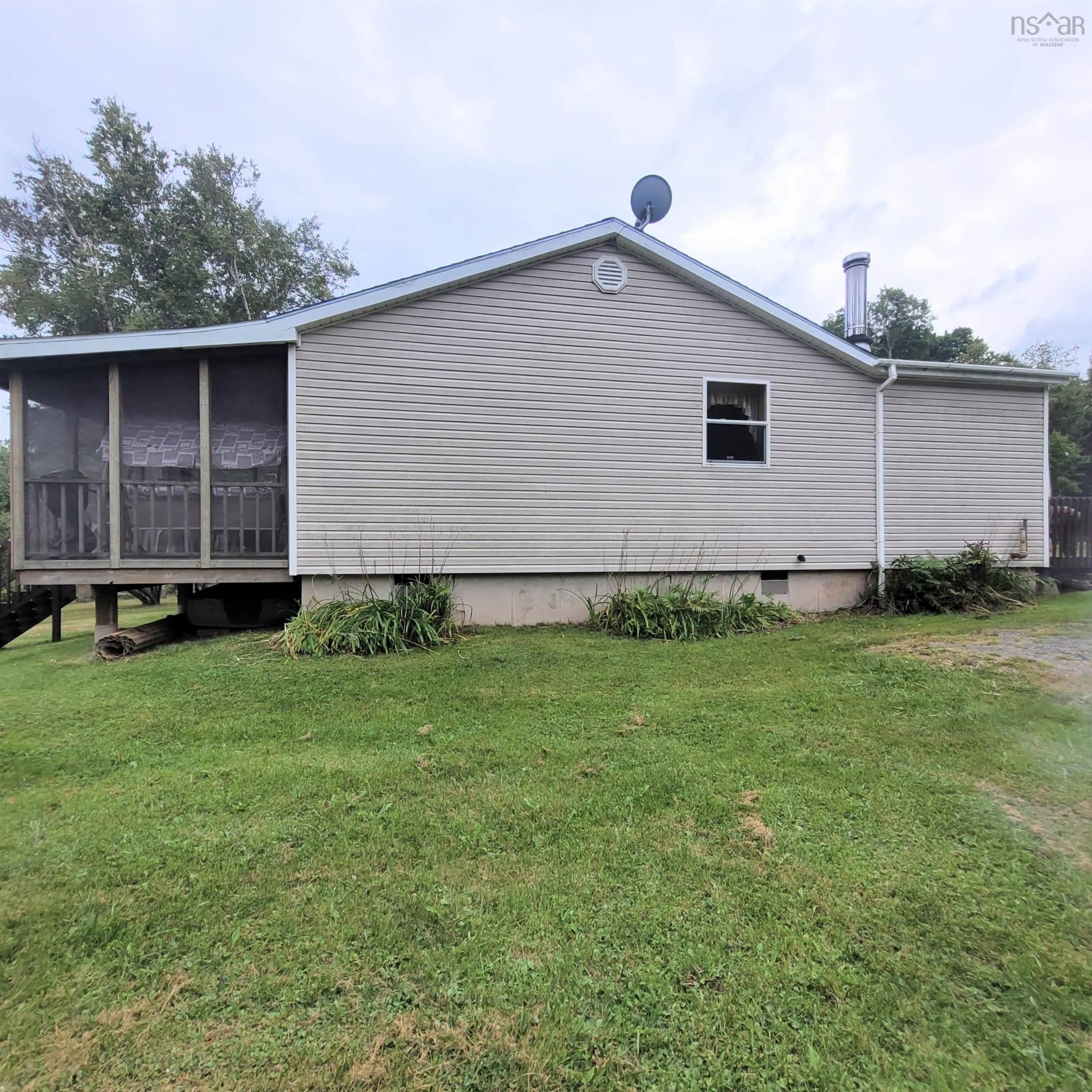 $425,000.00: 432 Stewart Road, Pugwash River