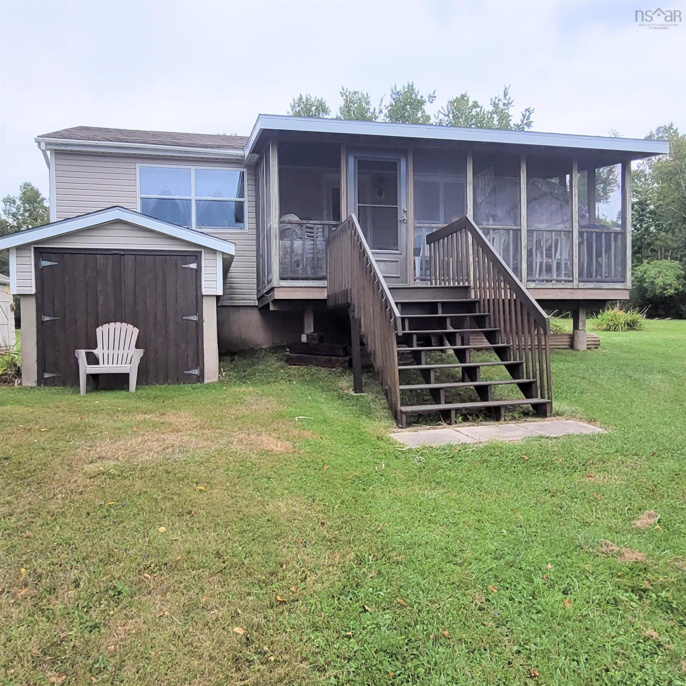 $425,000.00: 432 Stewart Road, Pugwash River