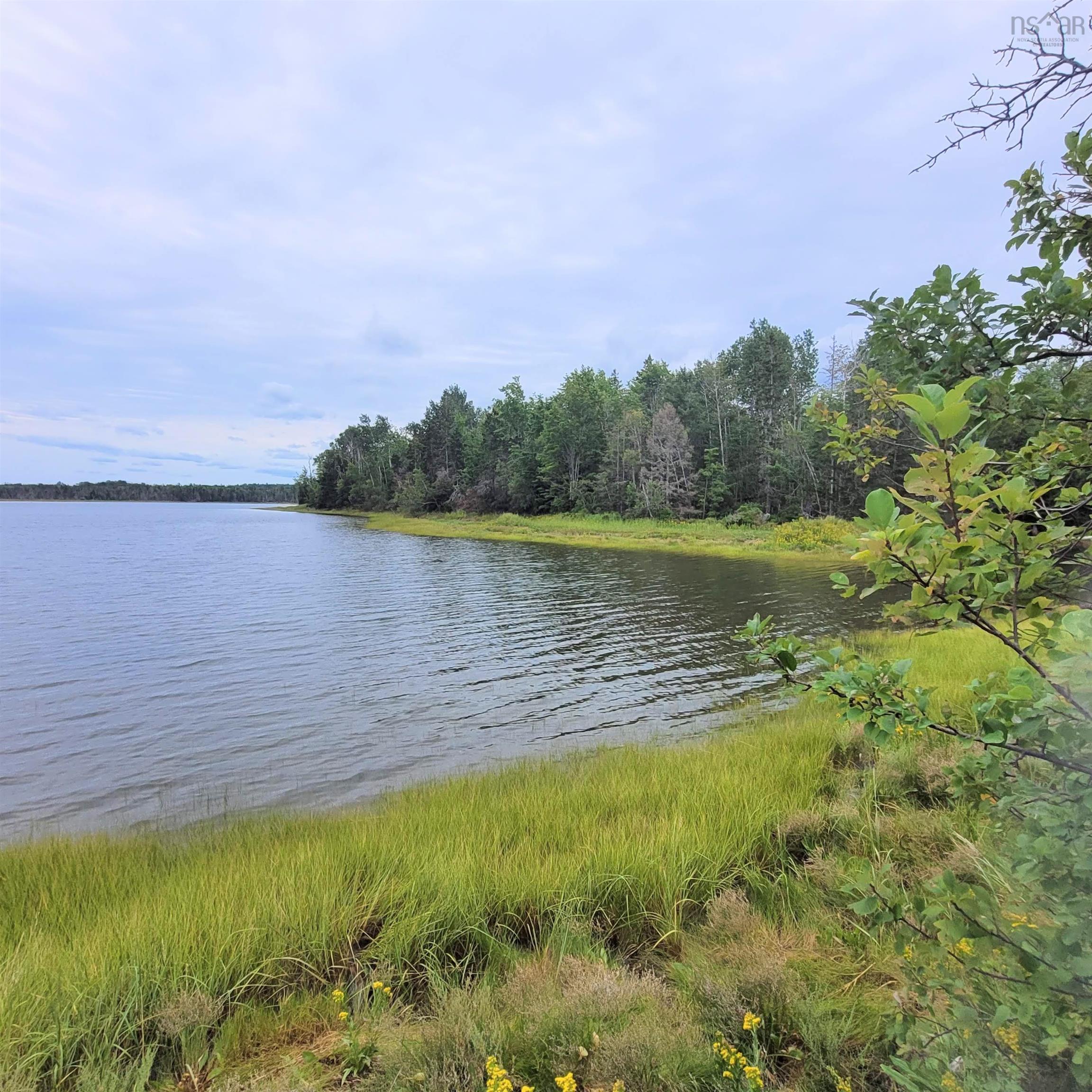 $425,000.00: 432 Stewart Road, Pugwash River