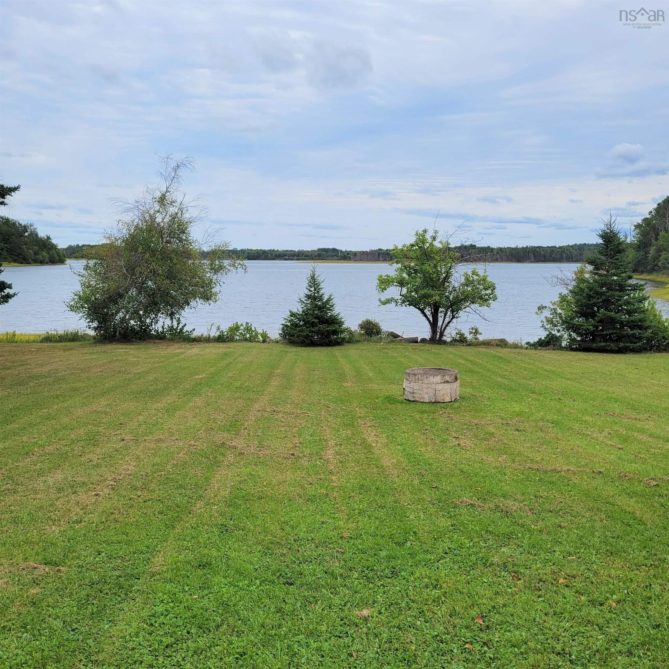 $425,000.00: 432 Stewart Road, Pugwash River